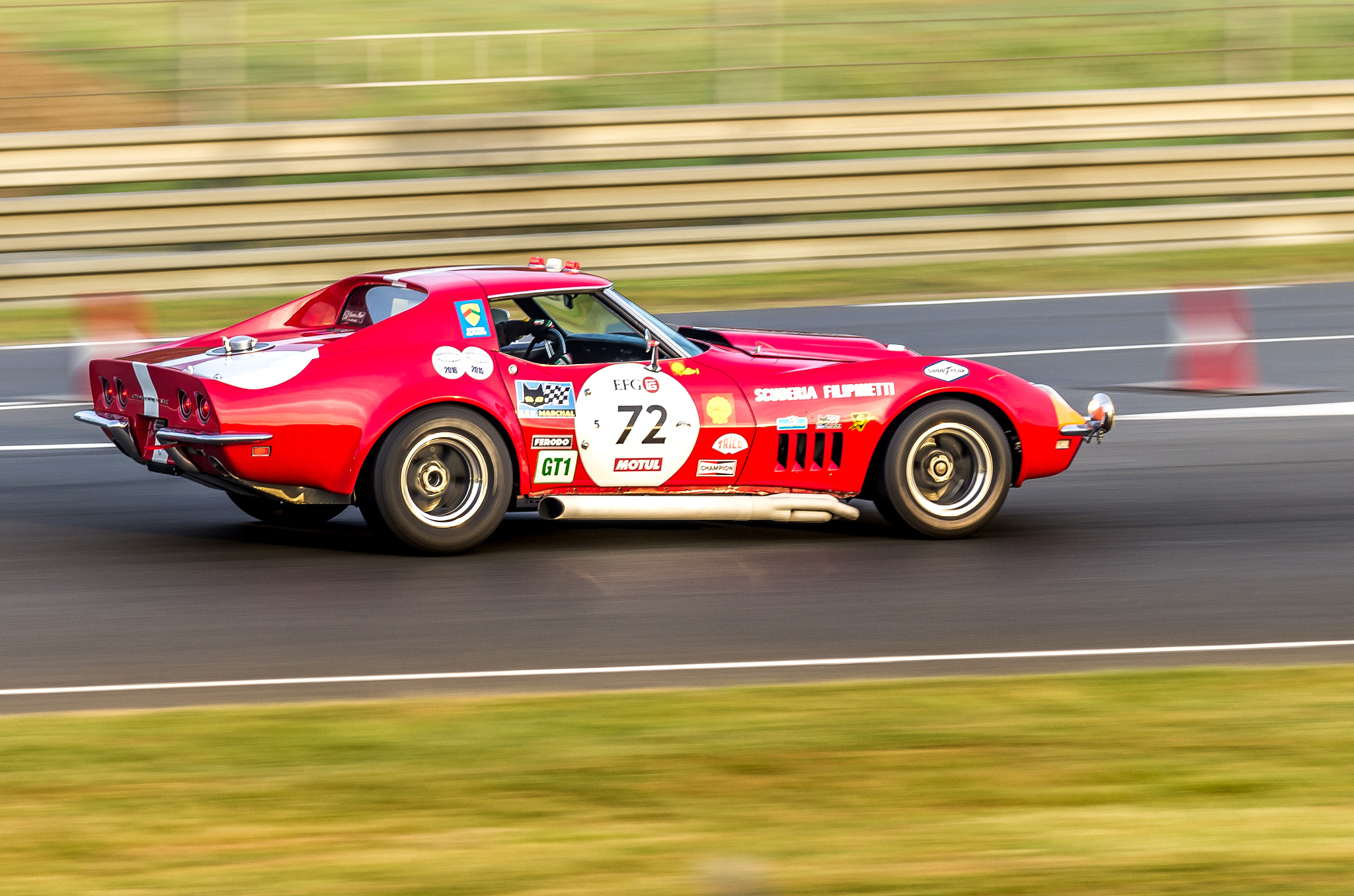 Pentax K-5 sample photo. Chevrolet corvette c3 (1968) photography