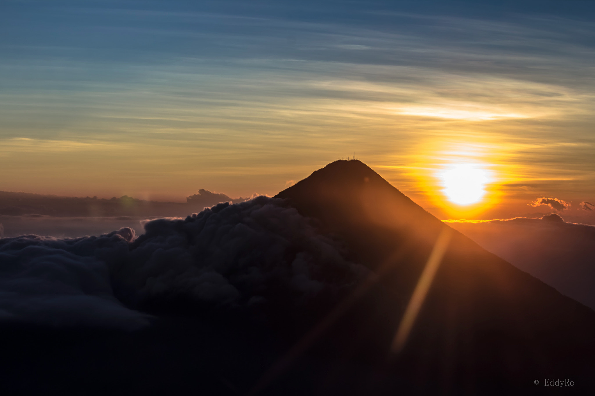 Canon EF-S 55-250mm F4-5.6 IS sample photo. Sunset behind the volcán de agua, guatemala city photography