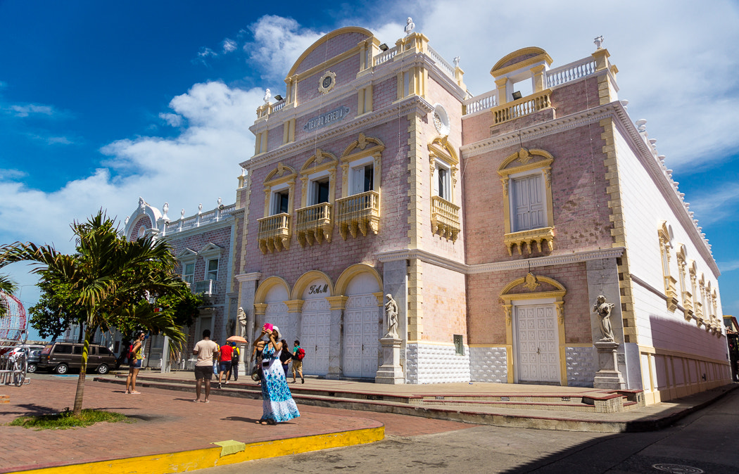 Sony SLT-A65 (SLT-A65V) sample photo. Teatro heredia. photography