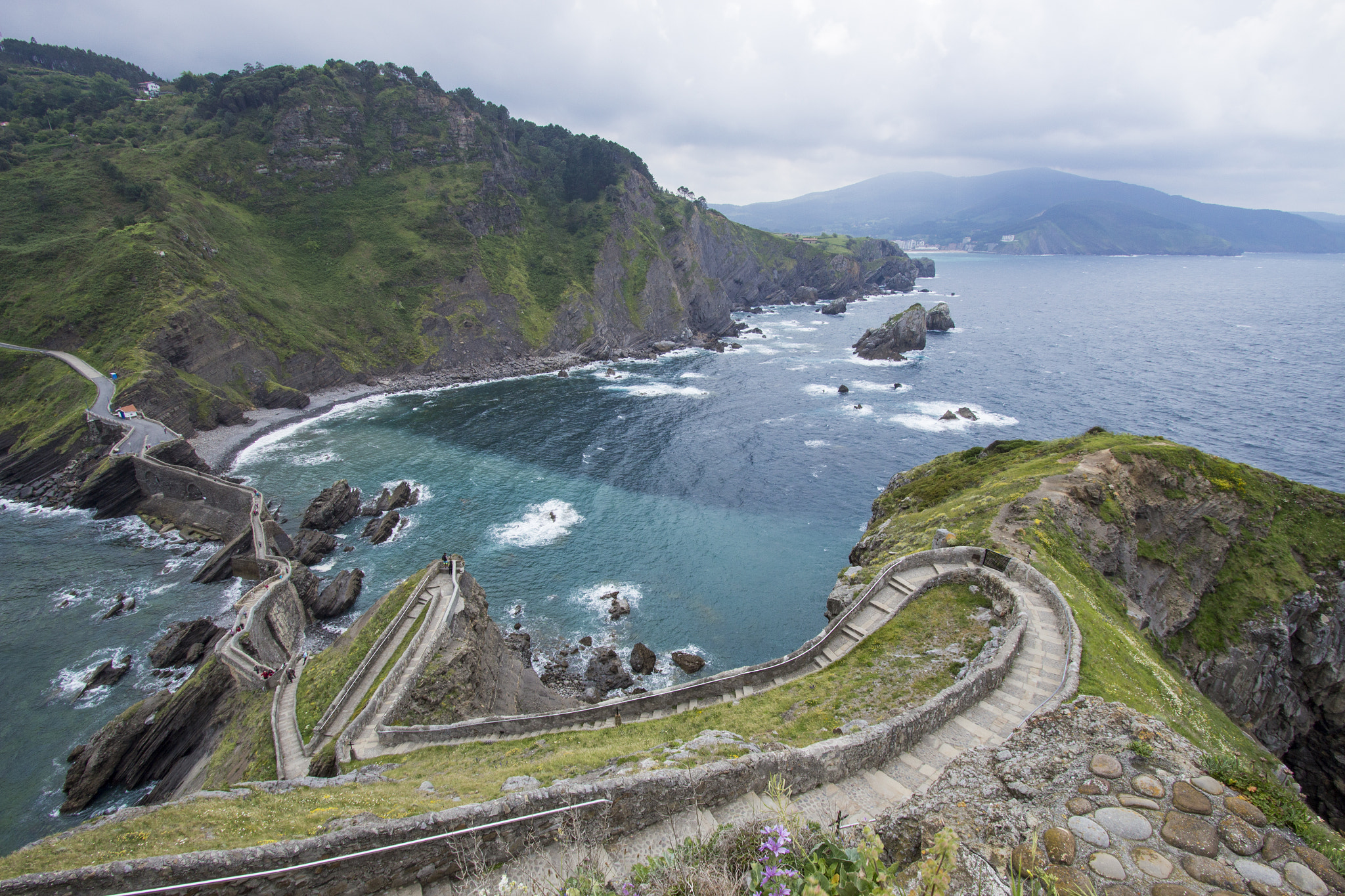 Canon EOS 650D (EOS Rebel T4i / EOS Kiss X6i) sample photo. San juan de gaztelugatxe photography