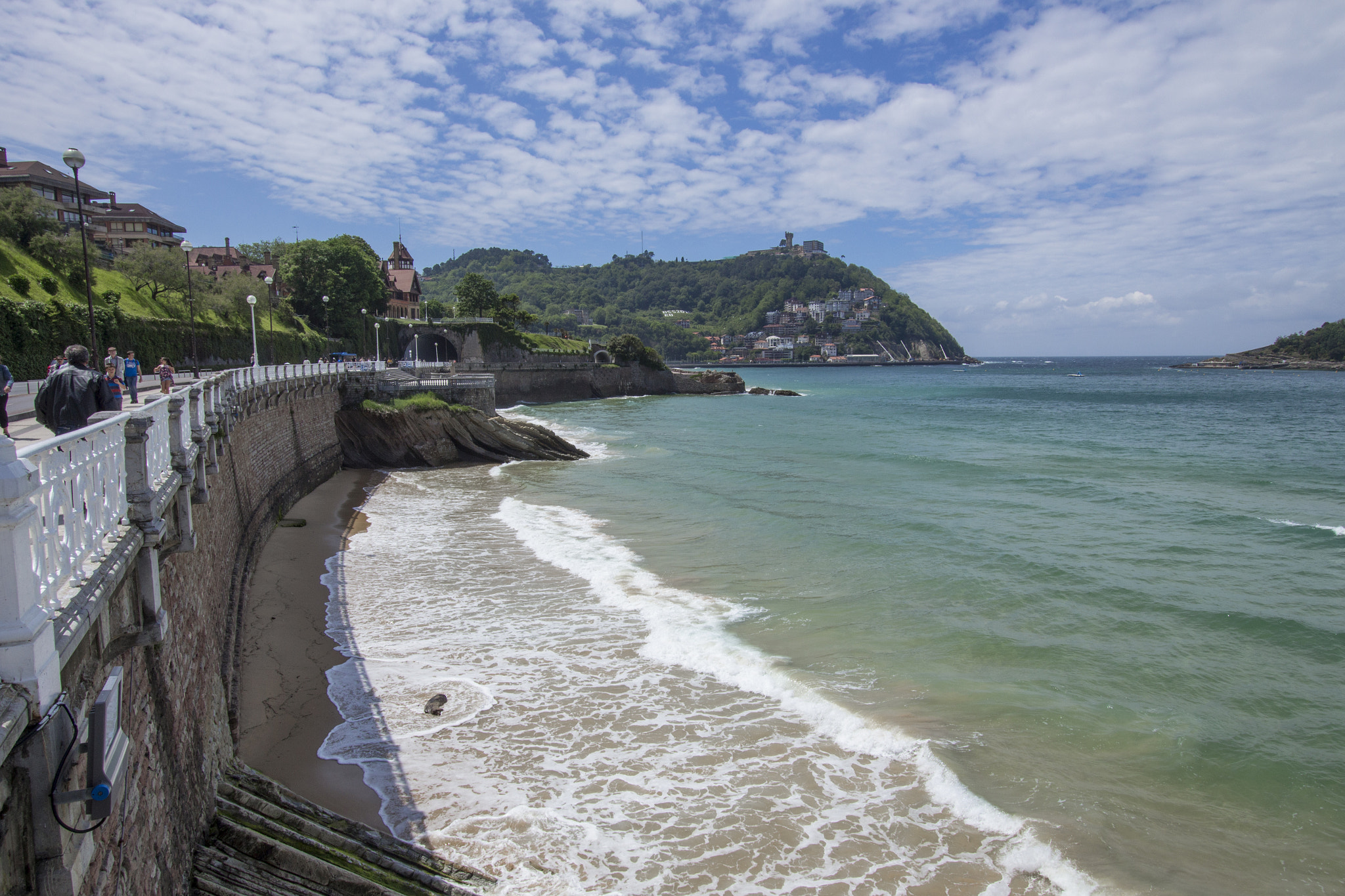 Canon EOS 650D (EOS Rebel T4i / EOS Kiss X6i) sample photo. San sebastian shore photography