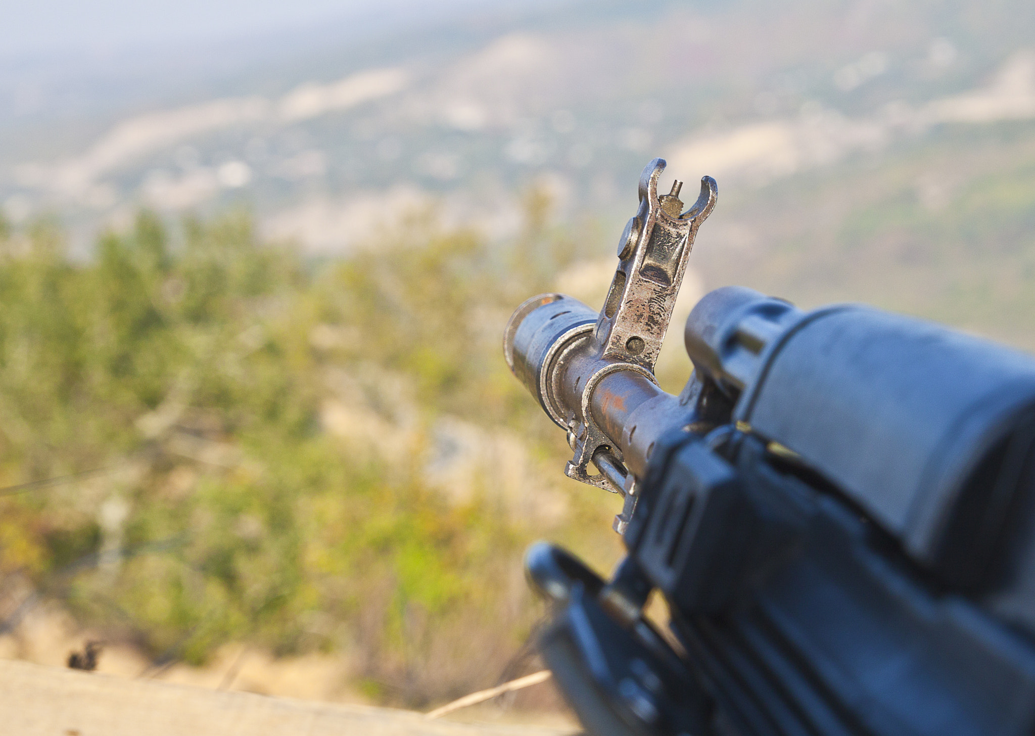 Tamron SP AF 17-50mm F2.8 XR Di II LD Aspherical (IF) sample photo. Kalashnikov assault rifle, ak-74 photography