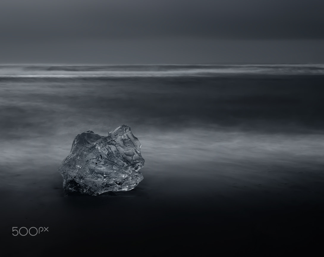 Nikon D810 sample photo. Beached beauty photography