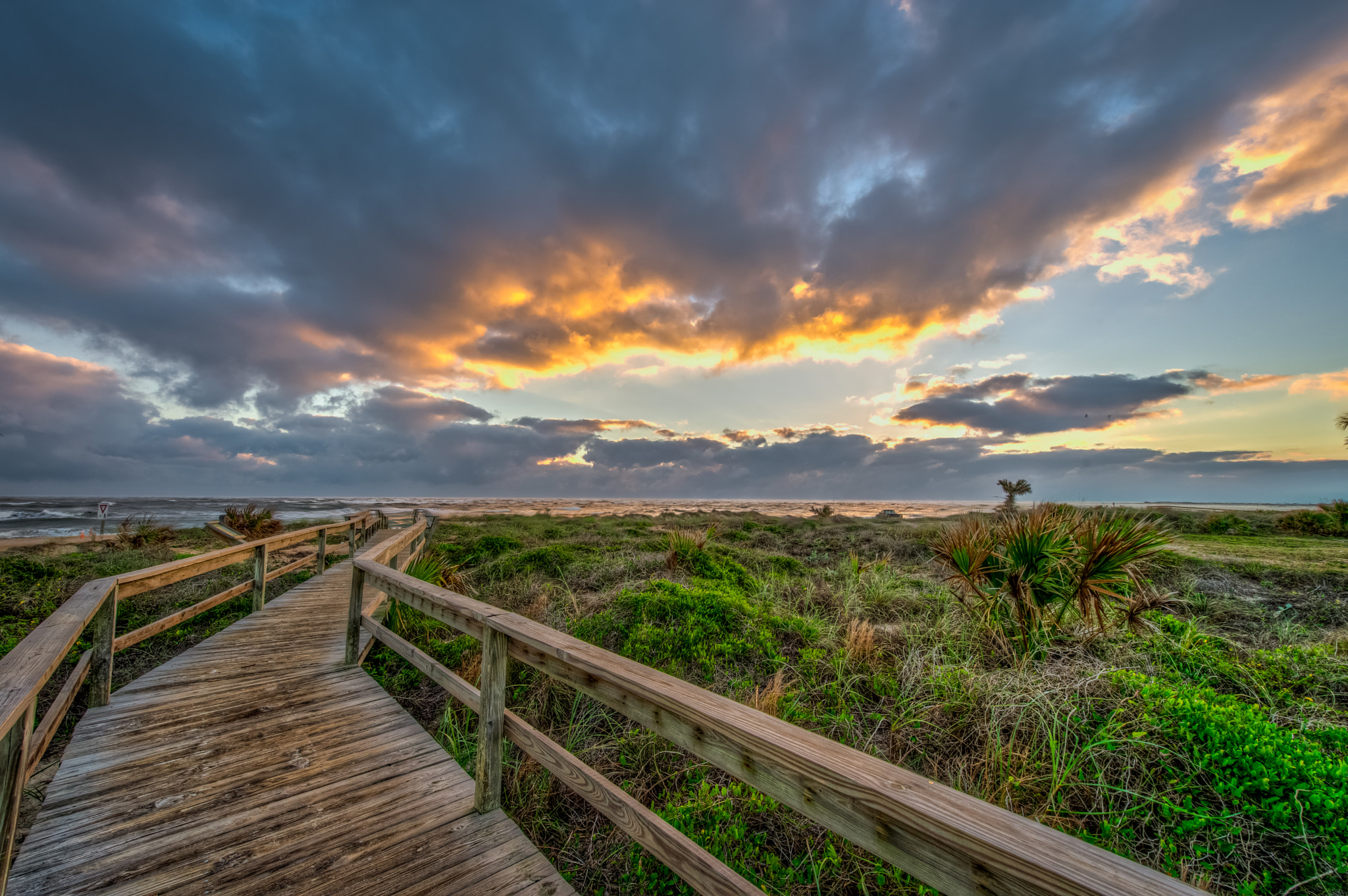 Nikon AF-S Nikkor 14-24mm F2.8G ED sample photo. Sunrise at vilano beach photography