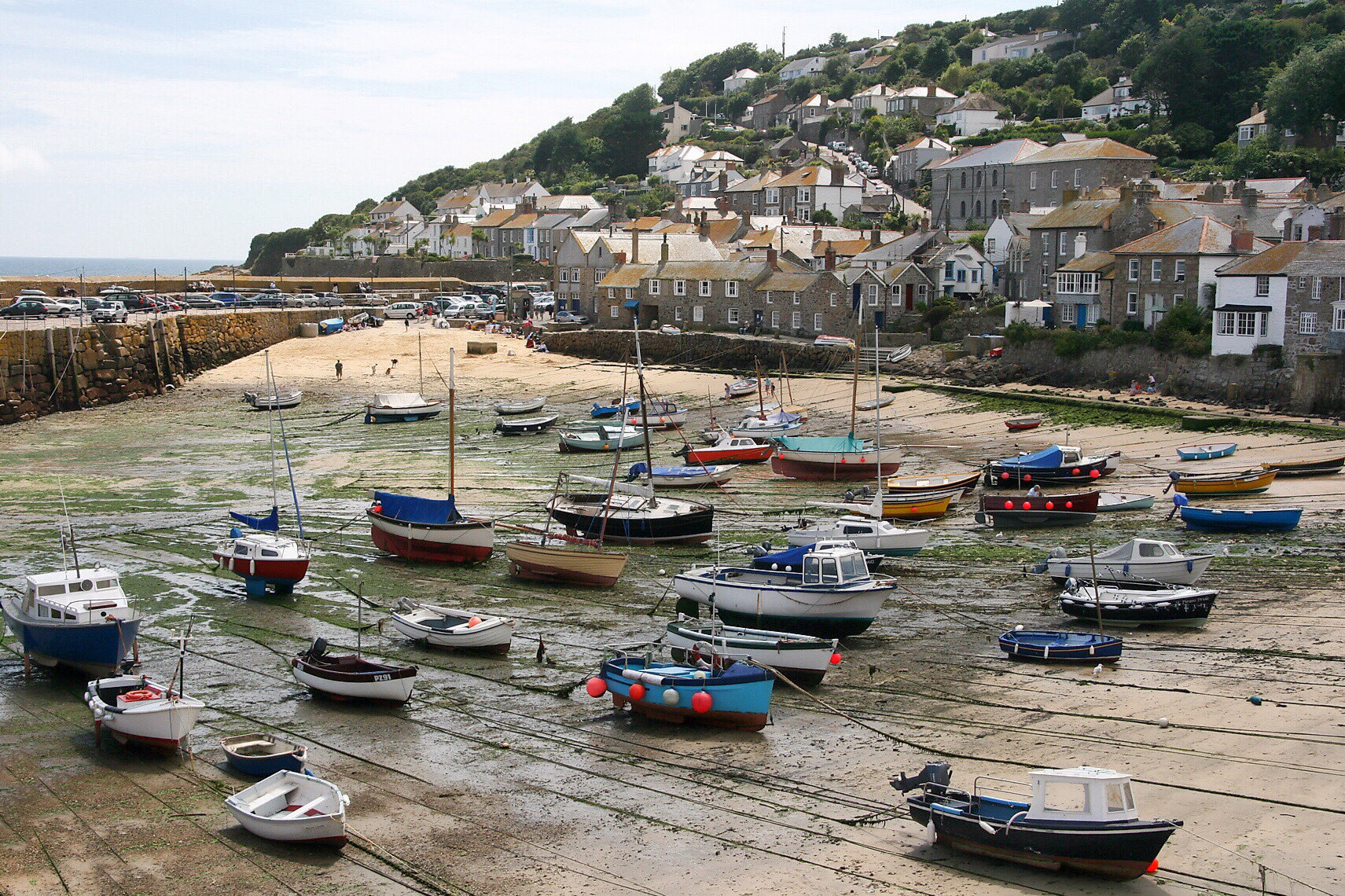 Canon EOS 400D (EOS Digital Rebel XTi / EOS Kiss Digital X) sample photo. Mousehole is another little fishing port in cornwa ... photography