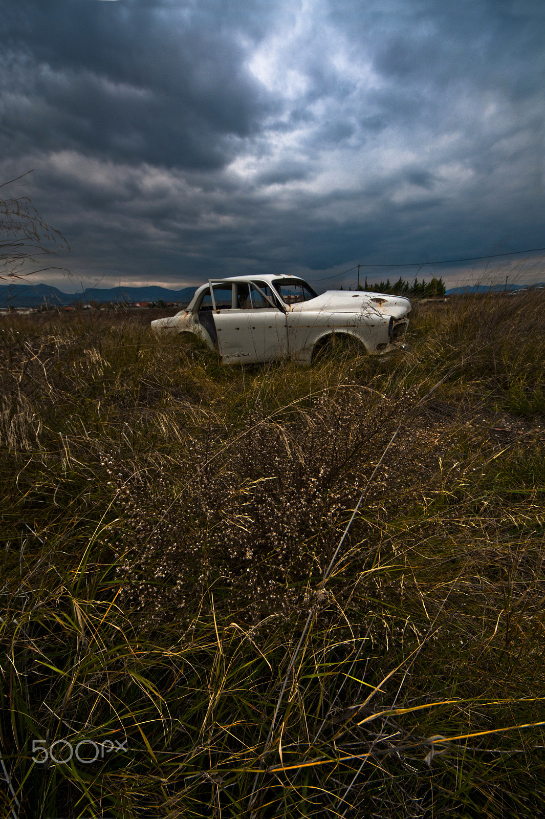 Sigma 8-16mm F4.5-5.6 DC HSM sample photo. The death car photography