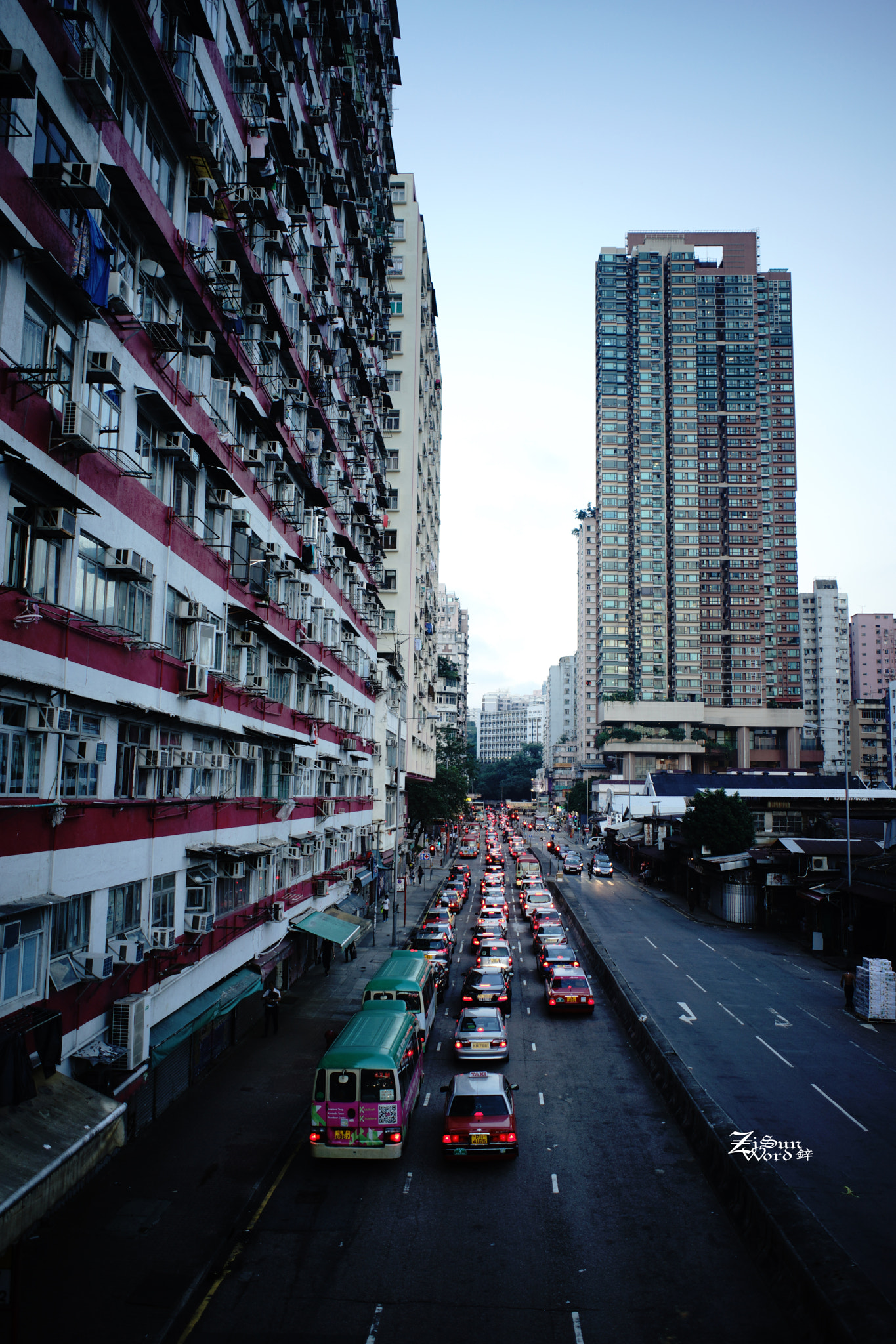 Sony a7 + Sony FE 28mm F2 sample photo. Develope photography