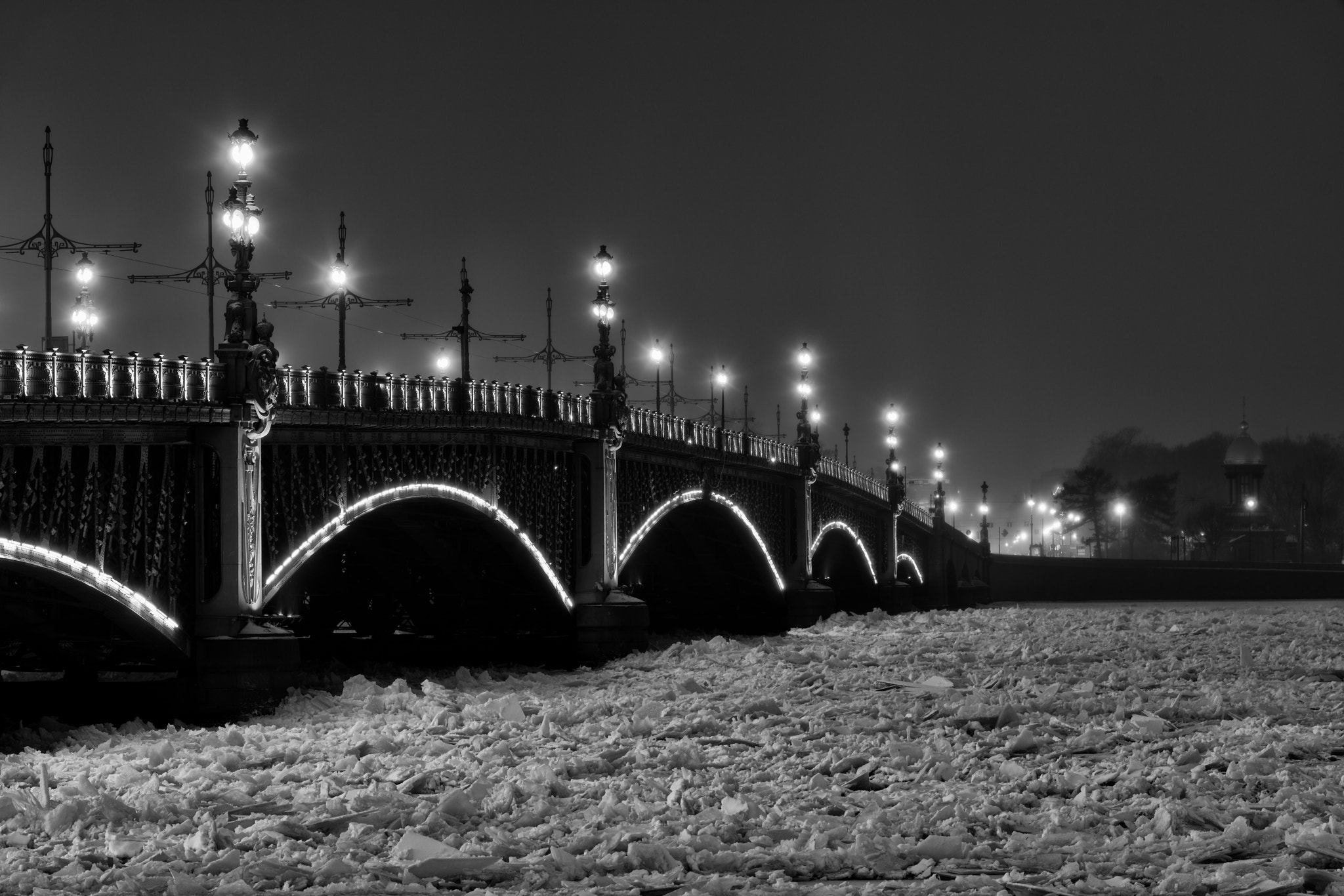 Canon EF 135mm F2L USM sample photo. Saint-petersburg. photography