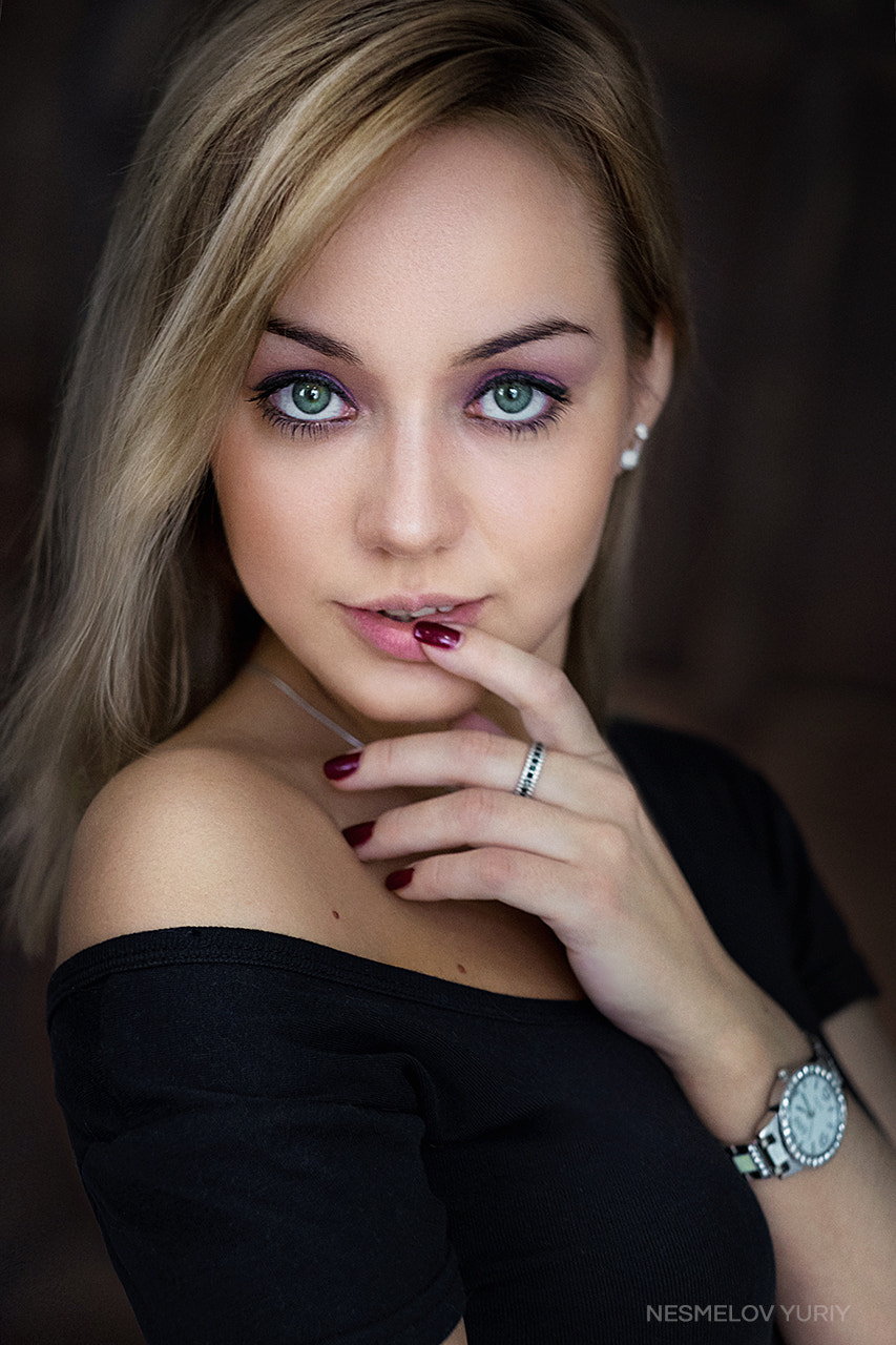 Fujifilm XF 56mm F1.2 R sample photo. Katya photography