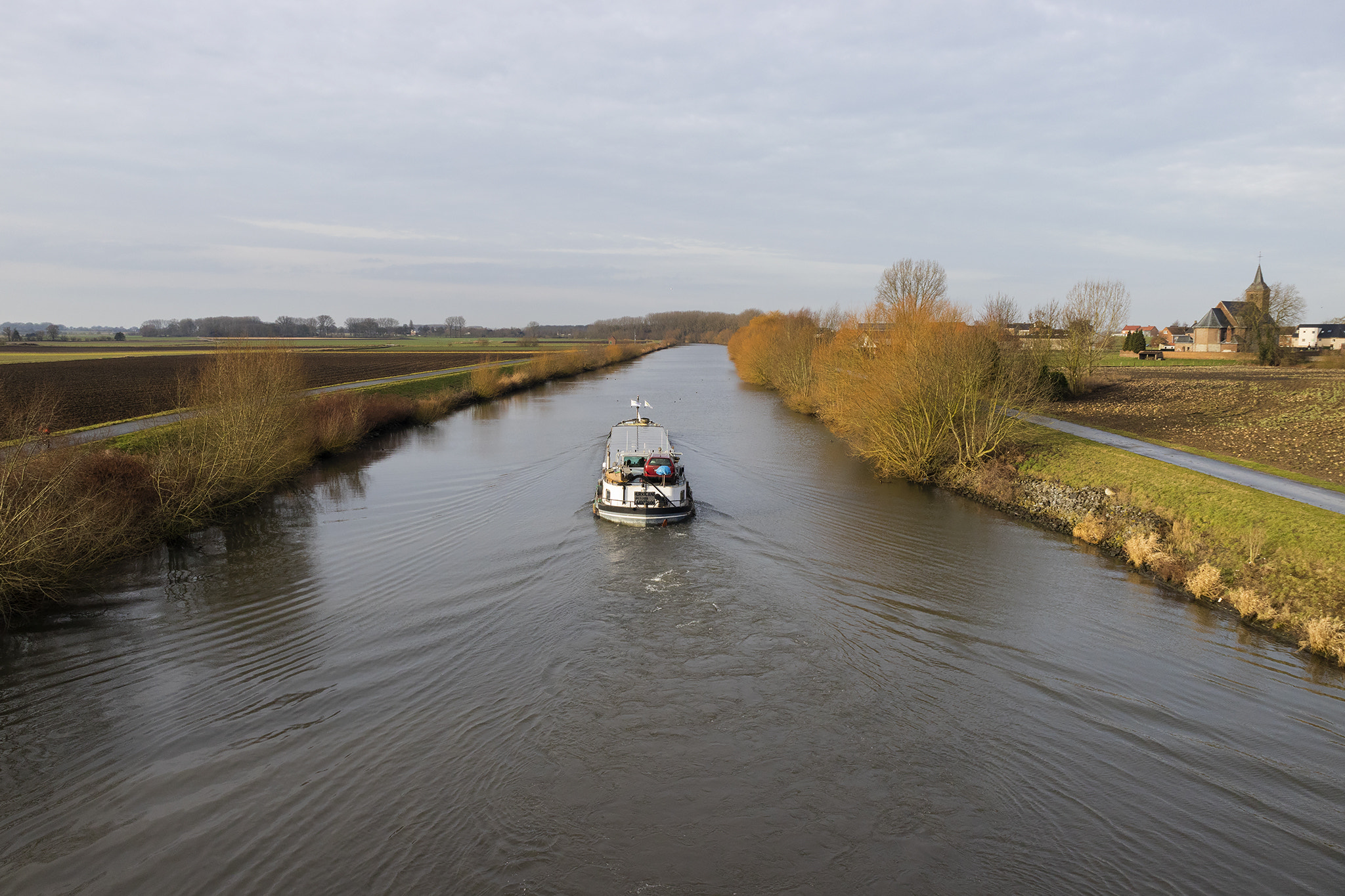 Canon EOS M3 sample photo. Vessel photography