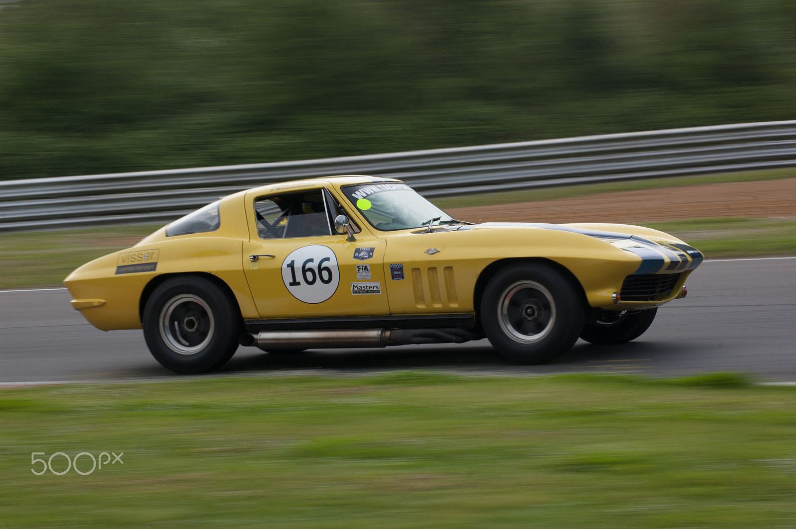 Nikon D40 sample photo. Chevrolet corvette at brands hatch photography