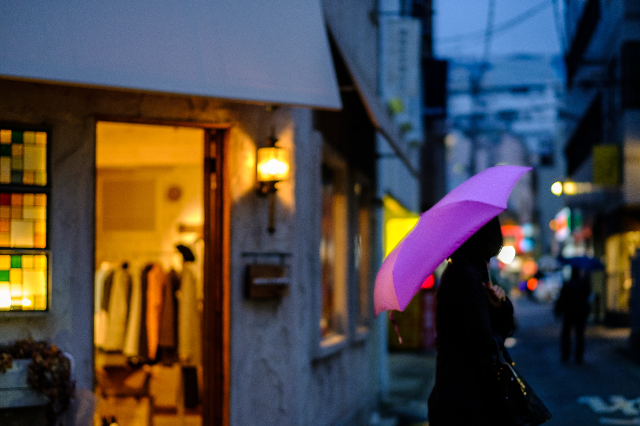 Fujifilm XF 56mm F1.2 R APD sample photo. Otsunaka-st after dark photography