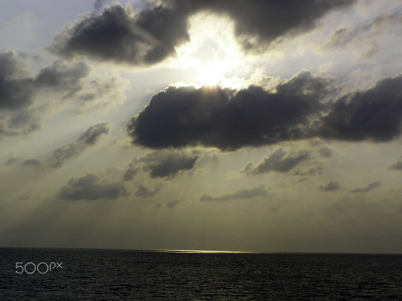 Olympus C750UZ sample photo. The brilliance of a sunset on the waters off the lakshadweep isl photography
