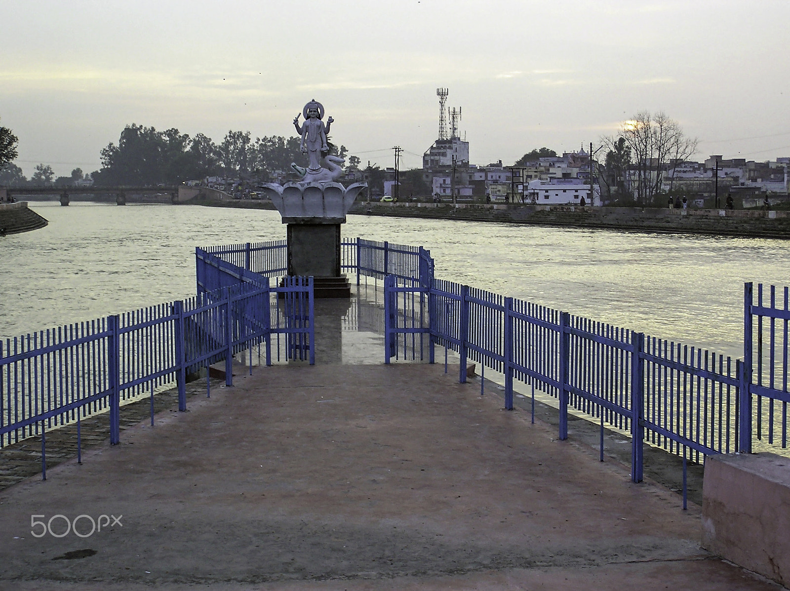 Olympus C750UZ sample photo. Statue of hindu goddess at the confluence of 2 ganga canals in r photography