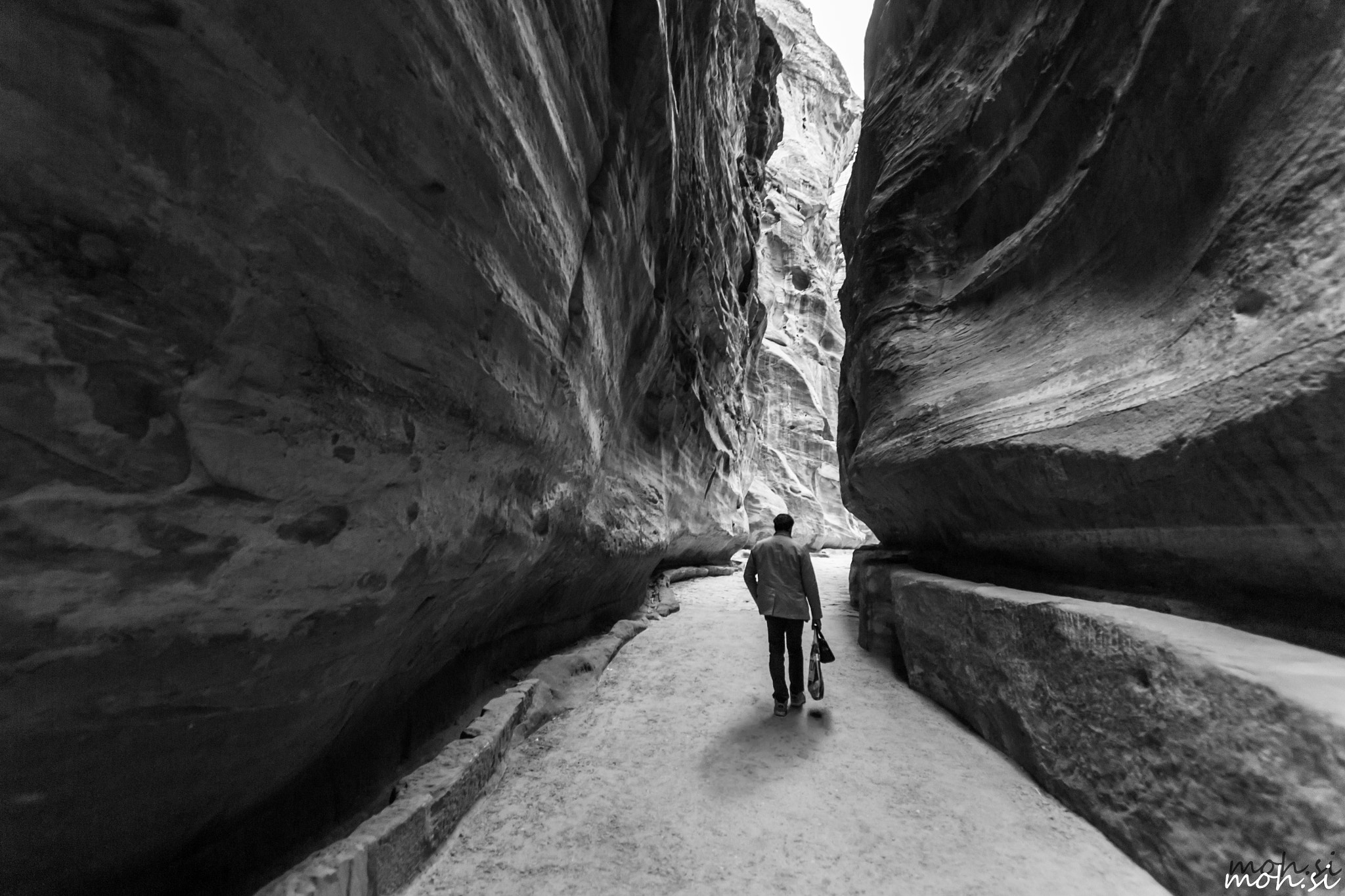 Nikon D3100 + Sigma 10-20mm F3.5 EX DC HSM sample photo. Petra corridor photography