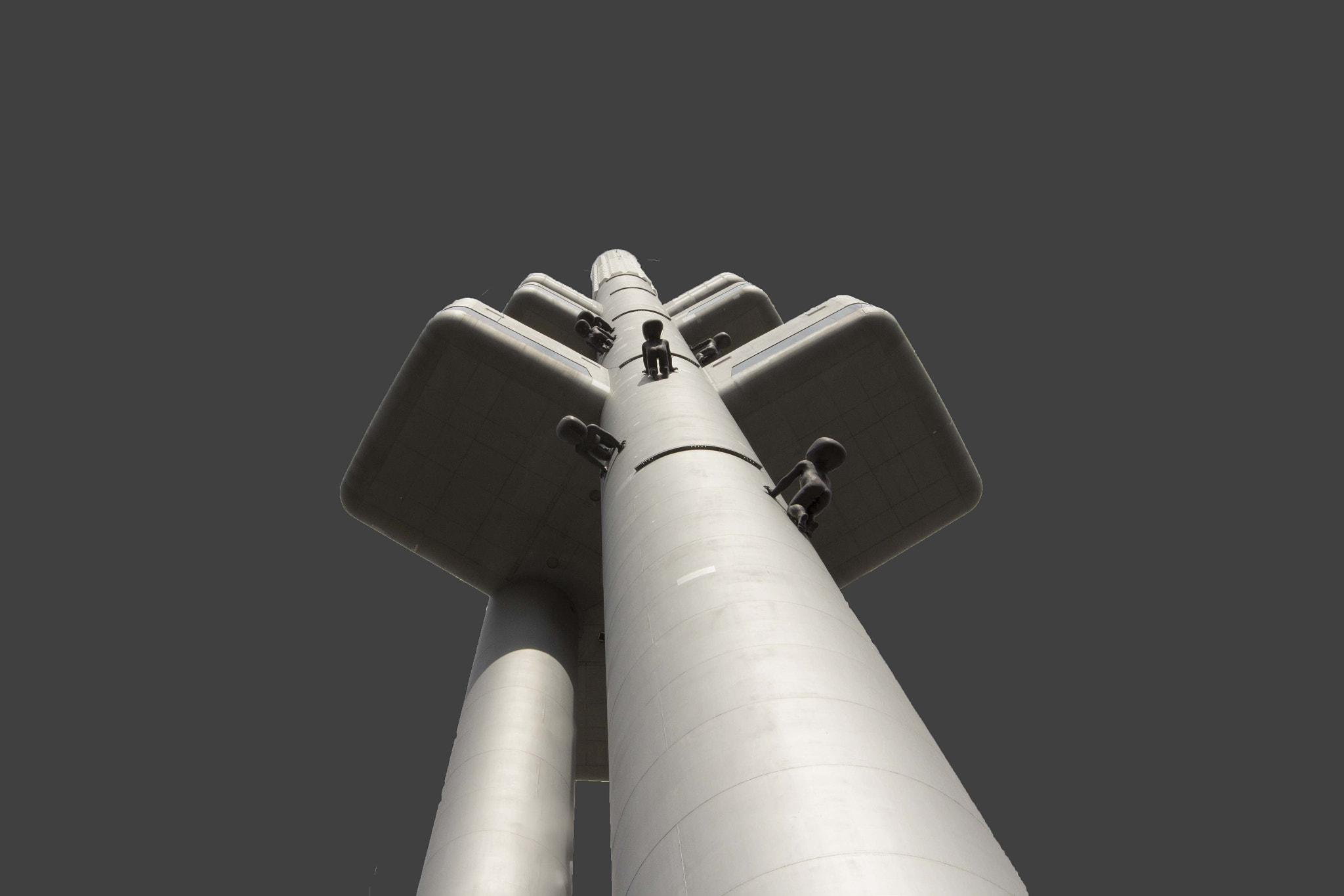 Canon EF 16-35mm F2.8L II USM sample photo. Prague tv tower photography
