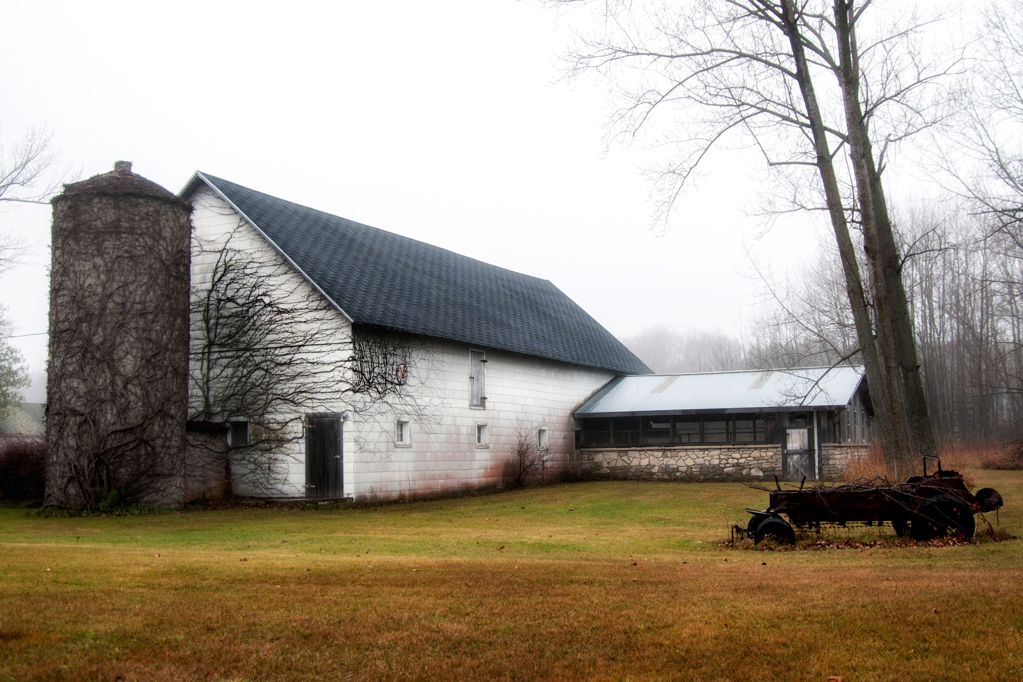Nikon D300 sample photo. Barn photography
