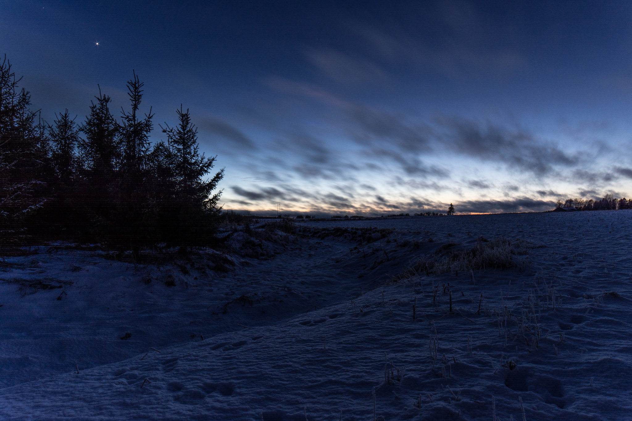 Samyang 14mm F2.8 ED AS IF UMC sample photo. After the sun has set photography