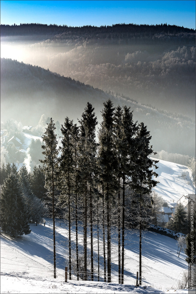 Minolta AF 80-200mm F2.8 HS-APO G sample photo. Winter morning. mountains landscape aerial view. picturesque and photography