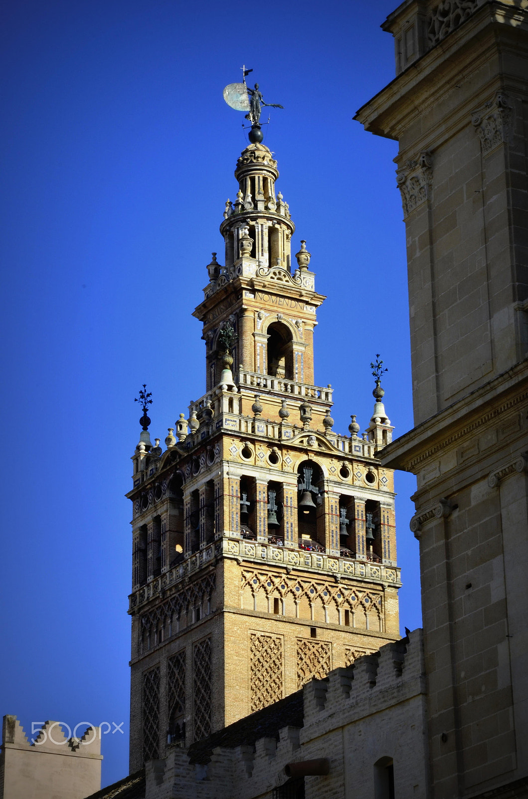 Tamron SP 24-70mm F2.8 Di VC USD sample photo. Giralda photography