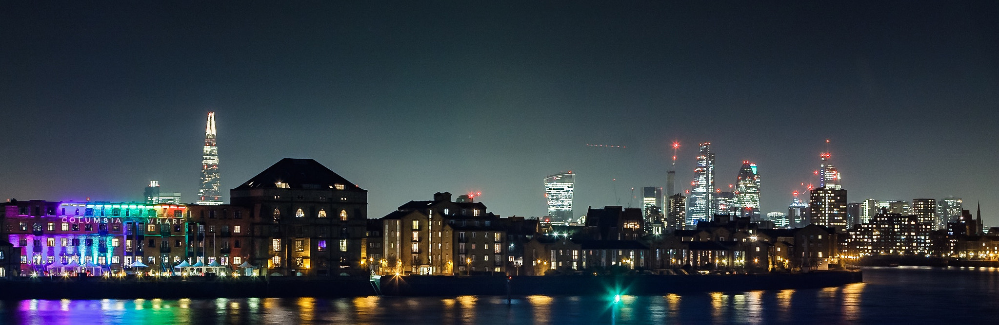 Canon EOS 450D (EOS Rebel XSi / EOS Kiss X2) sample photo. London skyline from canary wharf photography