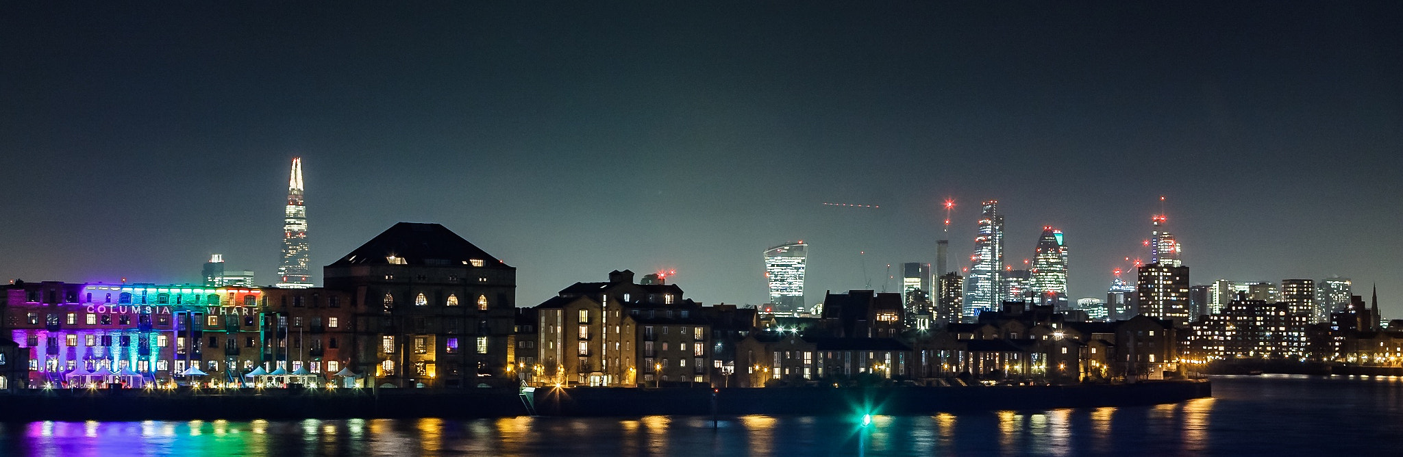 Canon EOS 450D (EOS Rebel XSi / EOS Kiss X2) + Canon EF 24-105mm F4L IS USM sample photo. London skyline from canary wharf photography