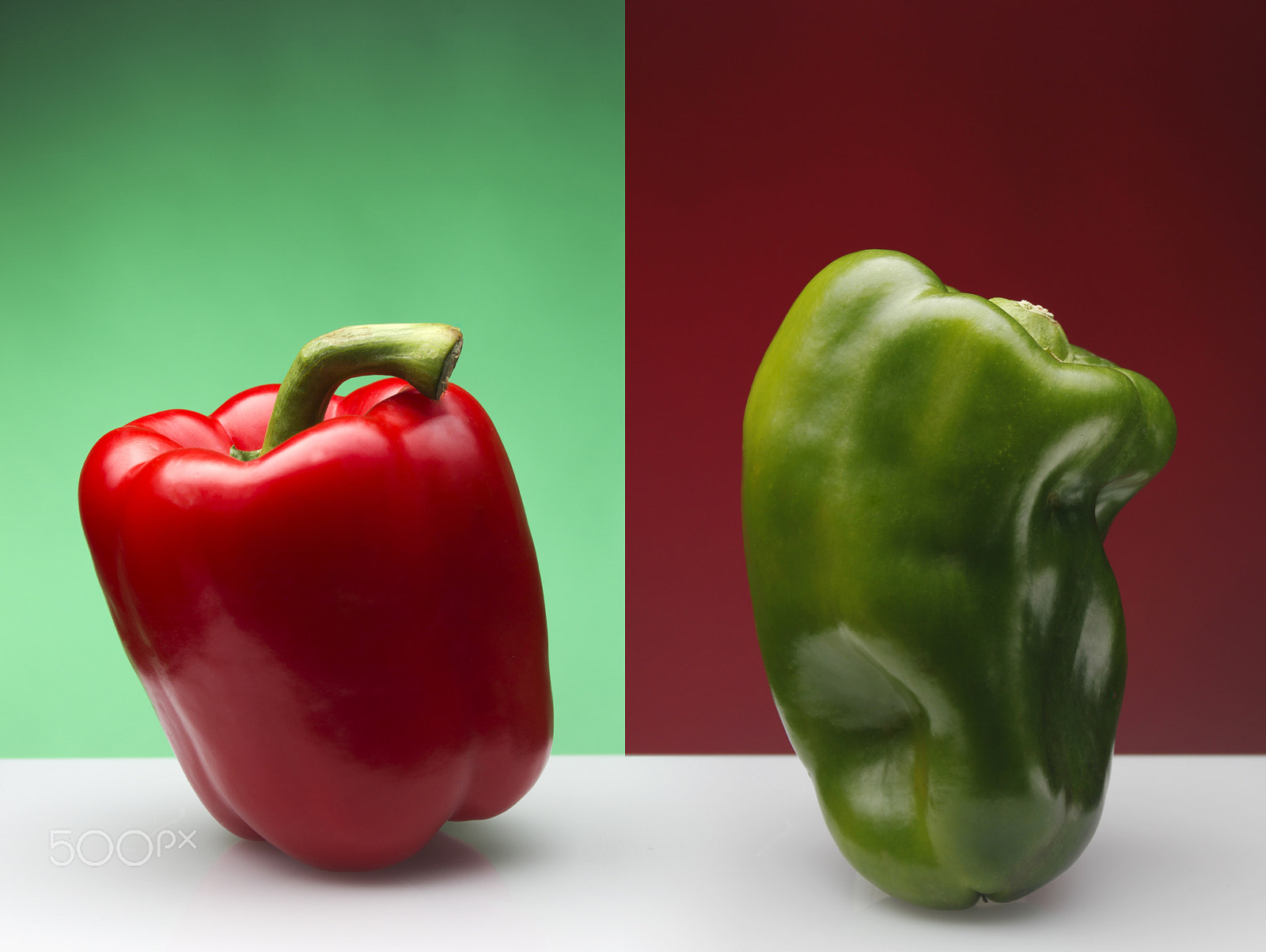 Canon EOS 550D (EOS Rebel T2i / EOS Kiss X4) sample photo. Peppers green&red photography