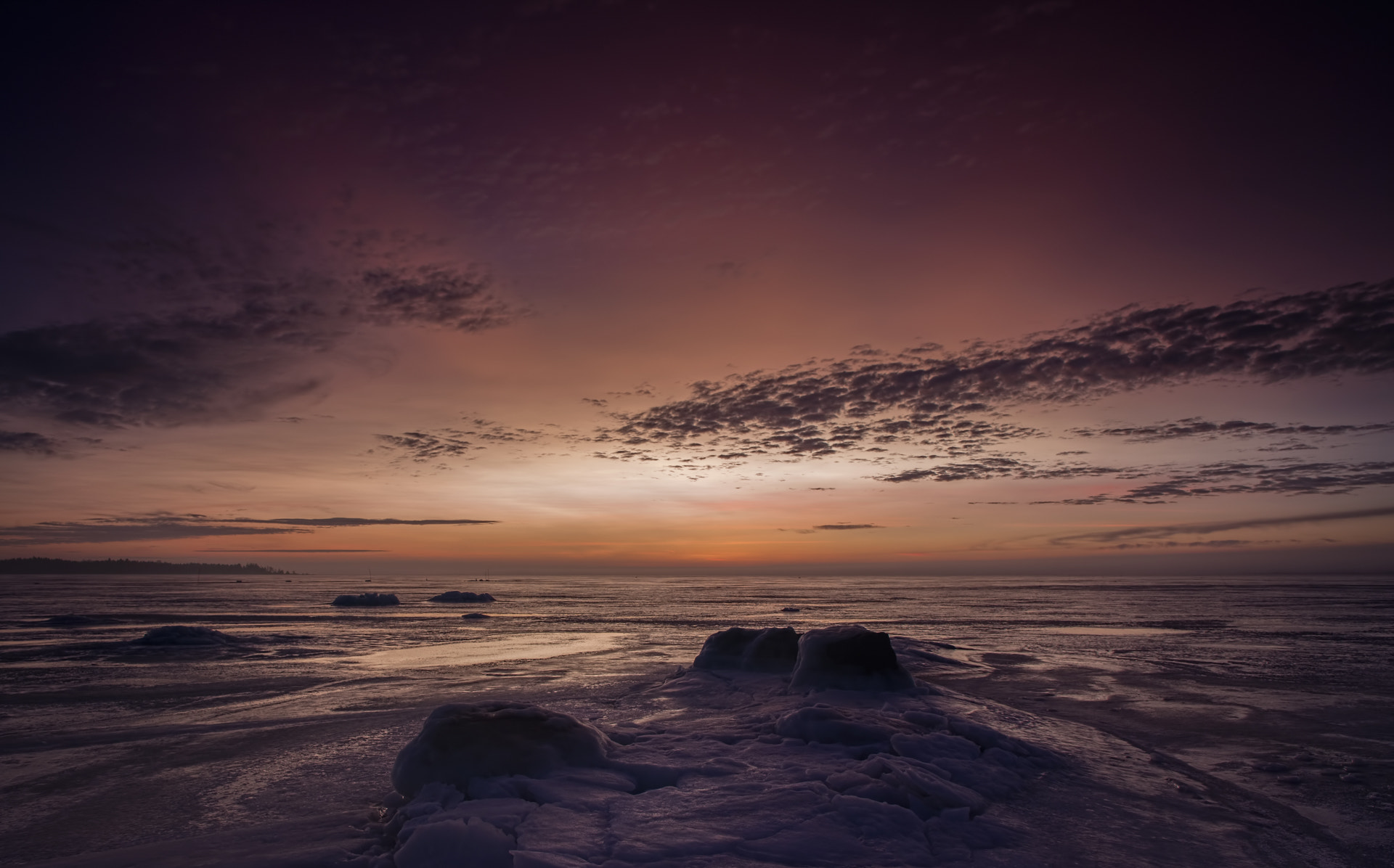 Canon EF 24mm F1.4L II USM sample photo. Beautiful dawn photography