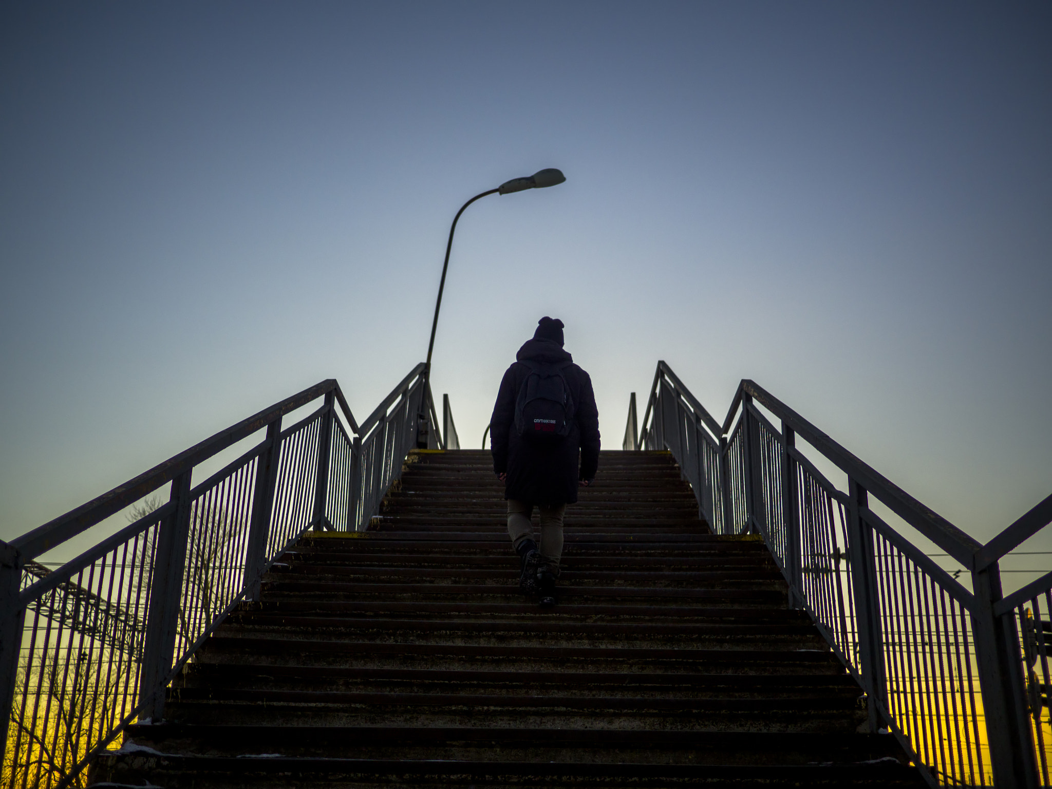 Olympus OM-D E-M10 + Panasonic Lumix G 20mm F1.7 ASPH sample photo. Stairway to heaven photography