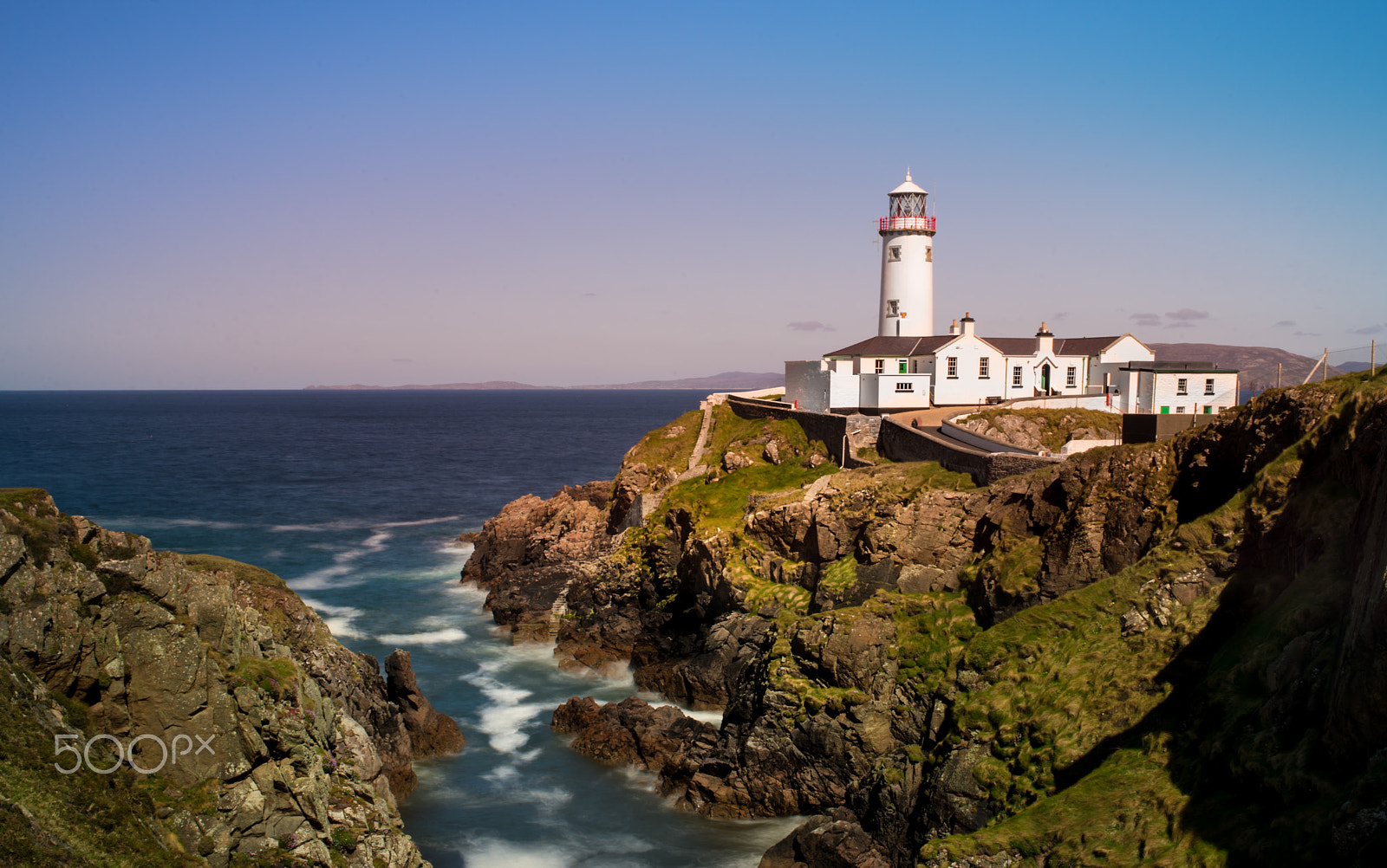 Nikon D610 + Nikon AF Nikkor 35mm F2D sample photo. Fanad head photography