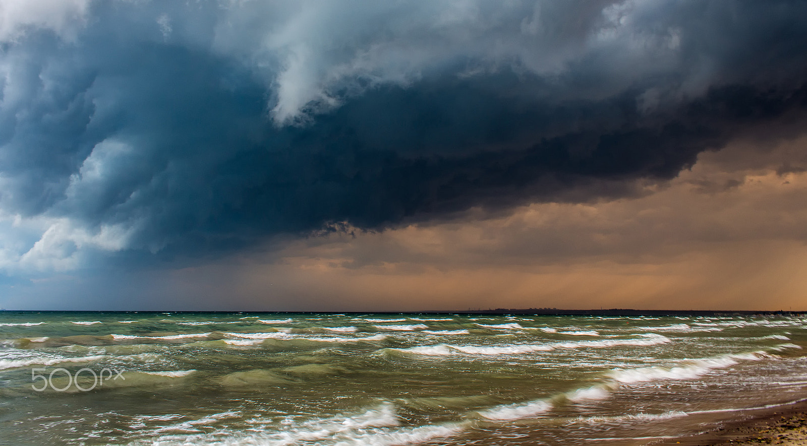 Canon EF-S 18-55mm F3.5-5.6 IS sample photo. Storm sky over black sea photography