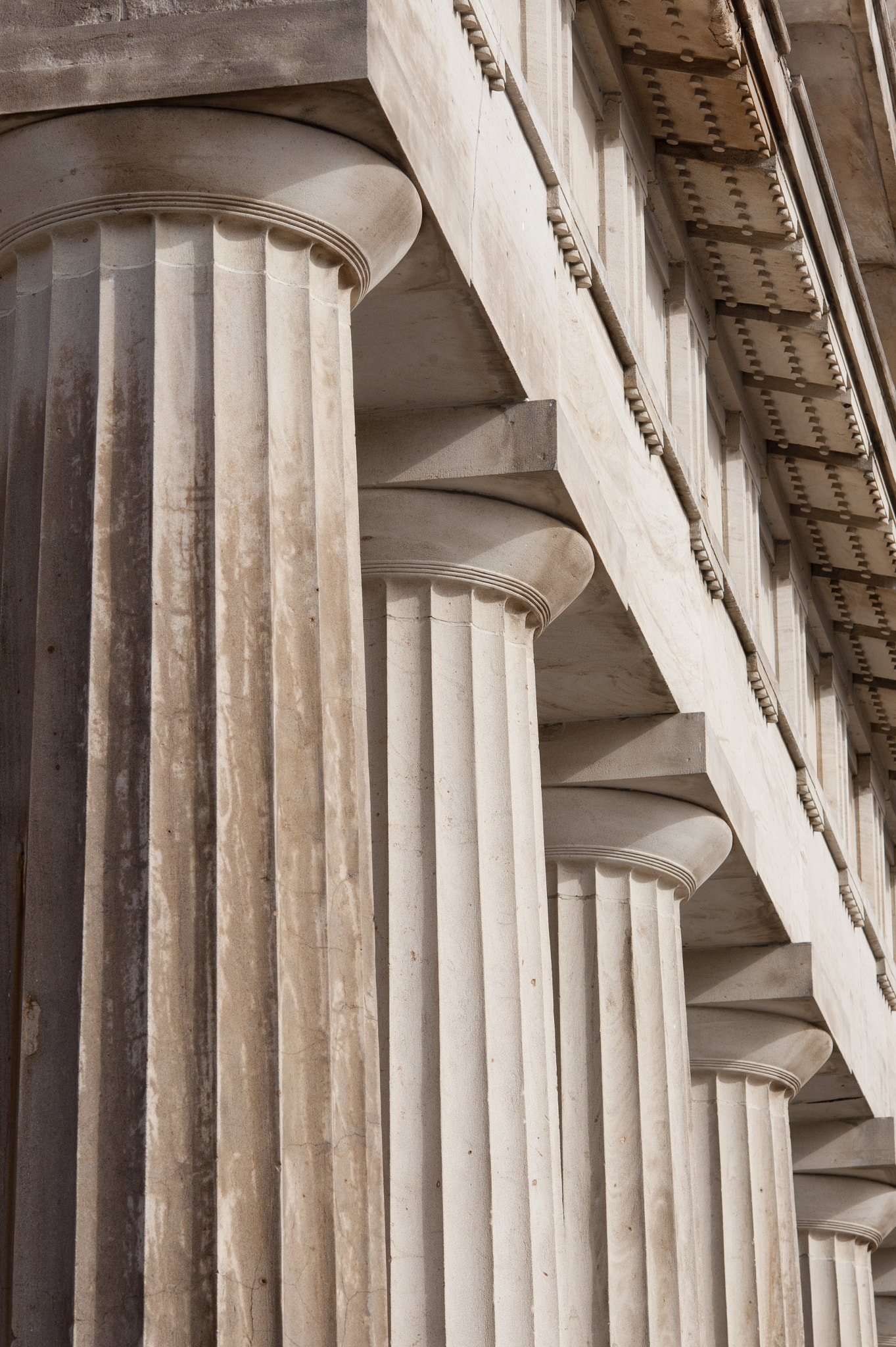 Nikon D700 + AF DC-Nikkor 135mm f/2 sample photo. Row of columns of a building photography