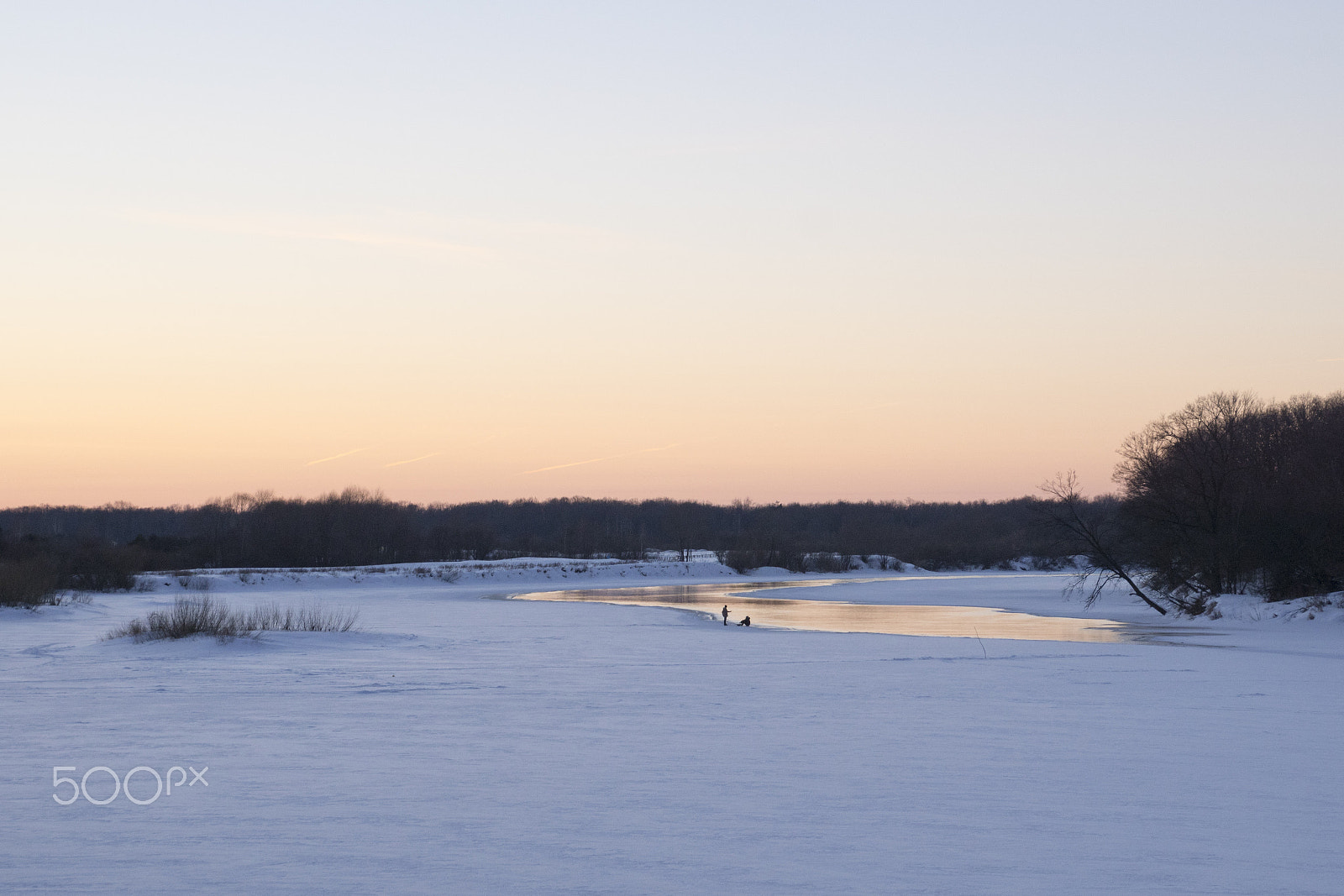 Sony ILCA-77M2 sample photo. On the ice-hole border photography