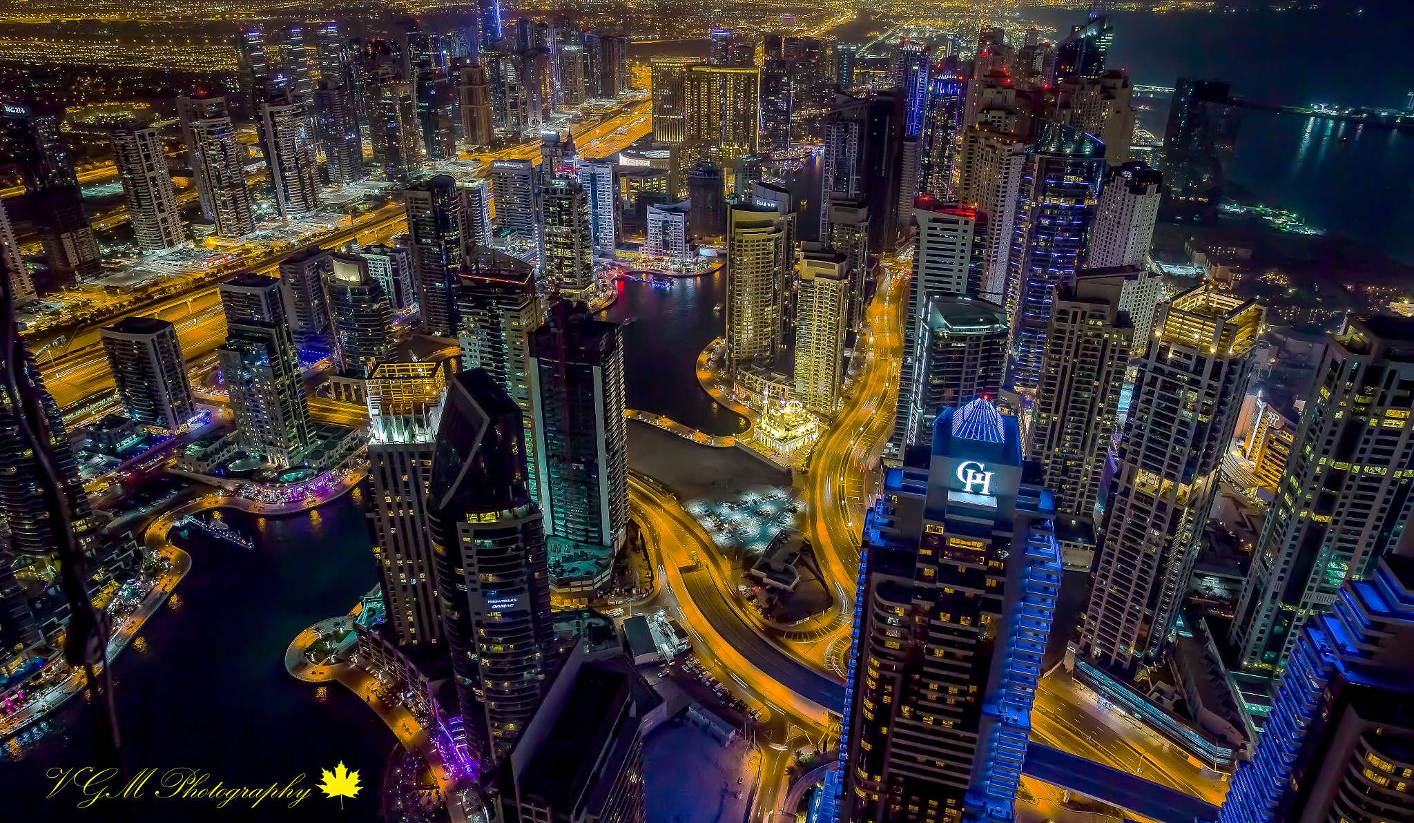 ZEISS Milvus 21mm F2.8 sample photo. Night view of dubai marina photography