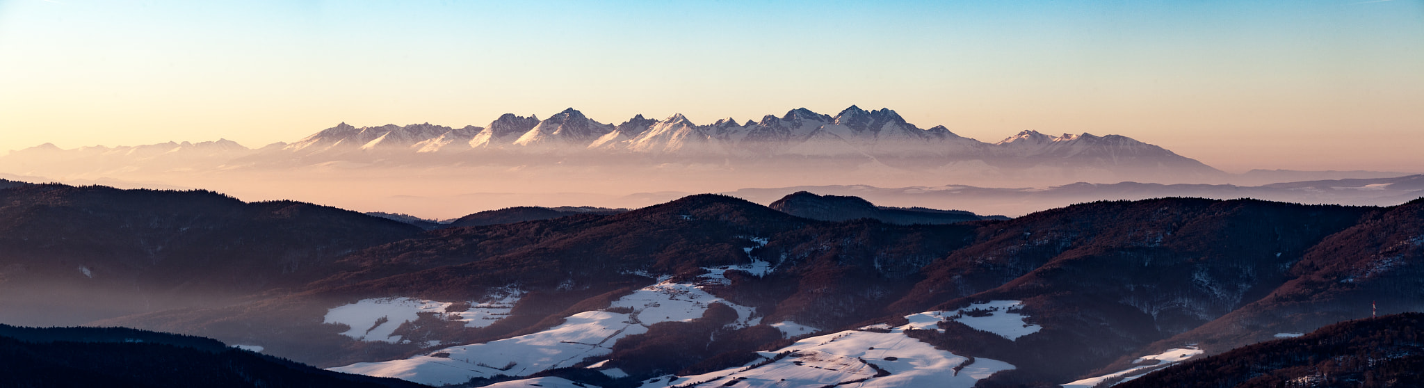 AF-S Zoom-Nikkor 80-200mm f/2.8D IF-ED sample photo. Pano high tatras photography