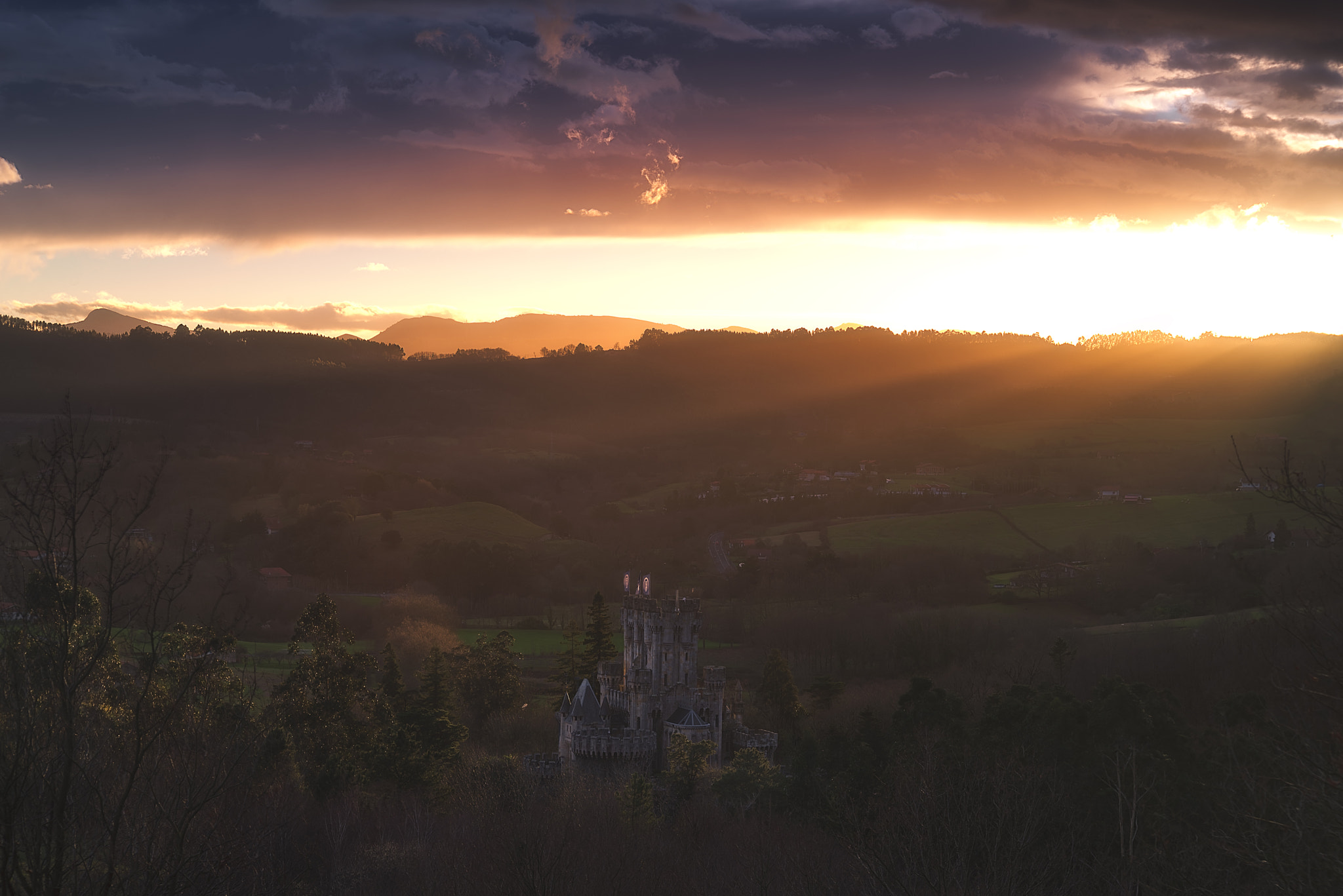 AF Nikkor 70-210mm f/4-5.6 sample photo. The lands of butron (bizkaia) photography