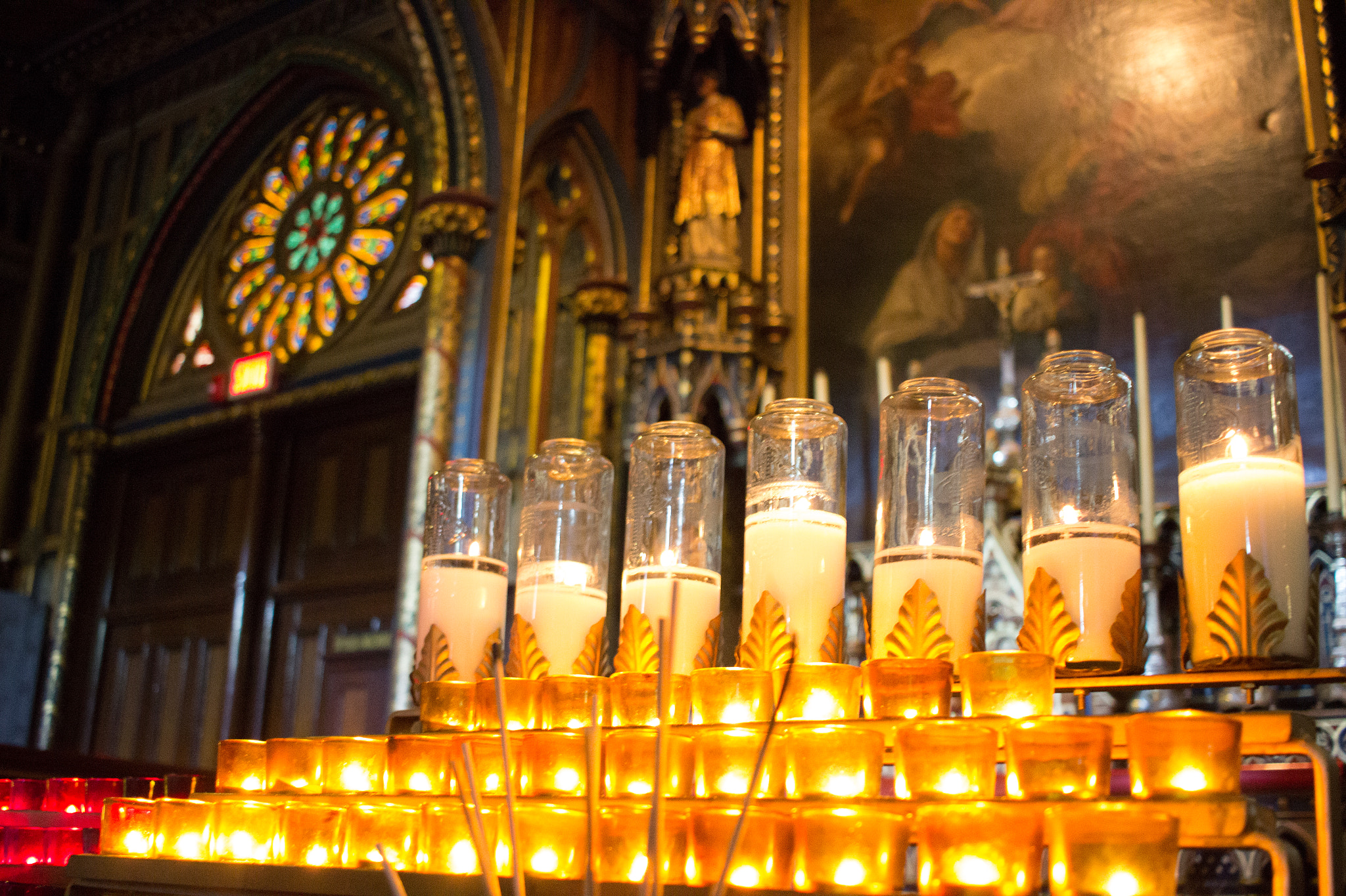 Canon EF-S 24mm F2.8 STM sample photo. Notre dame photography