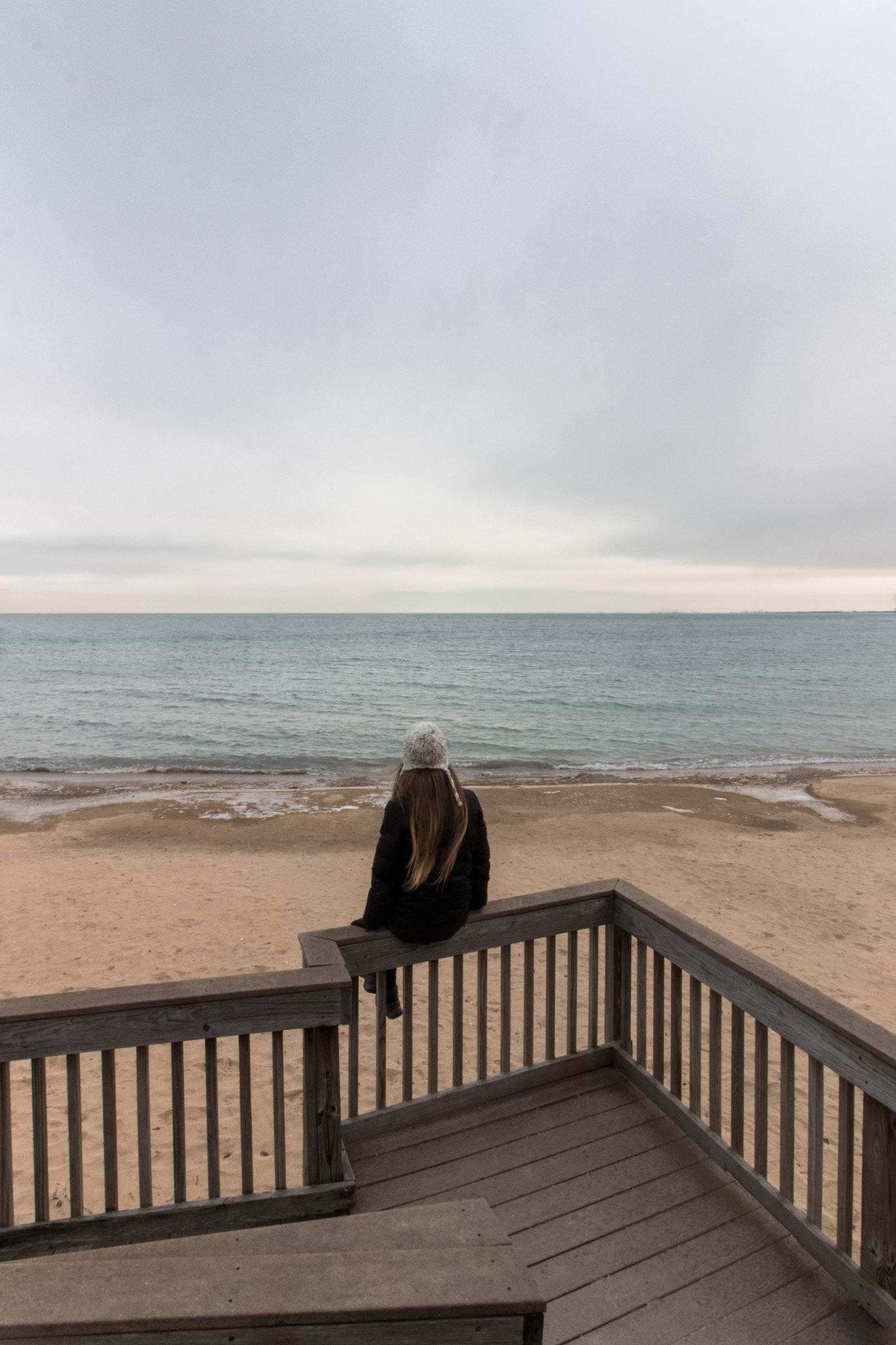 Canon EOS 750D (EOS Rebel T6i / EOS Kiss X8i) sample photo. Admiring chicago's lakefront photography