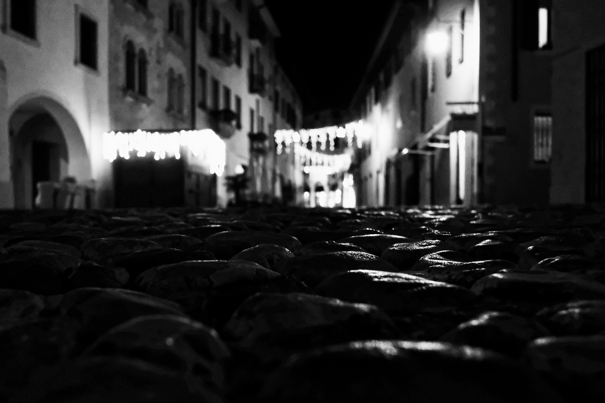 Fujifilm X-Pro2 + Fujifilm XF 18mm F2 R sample photo. Cobbles photography