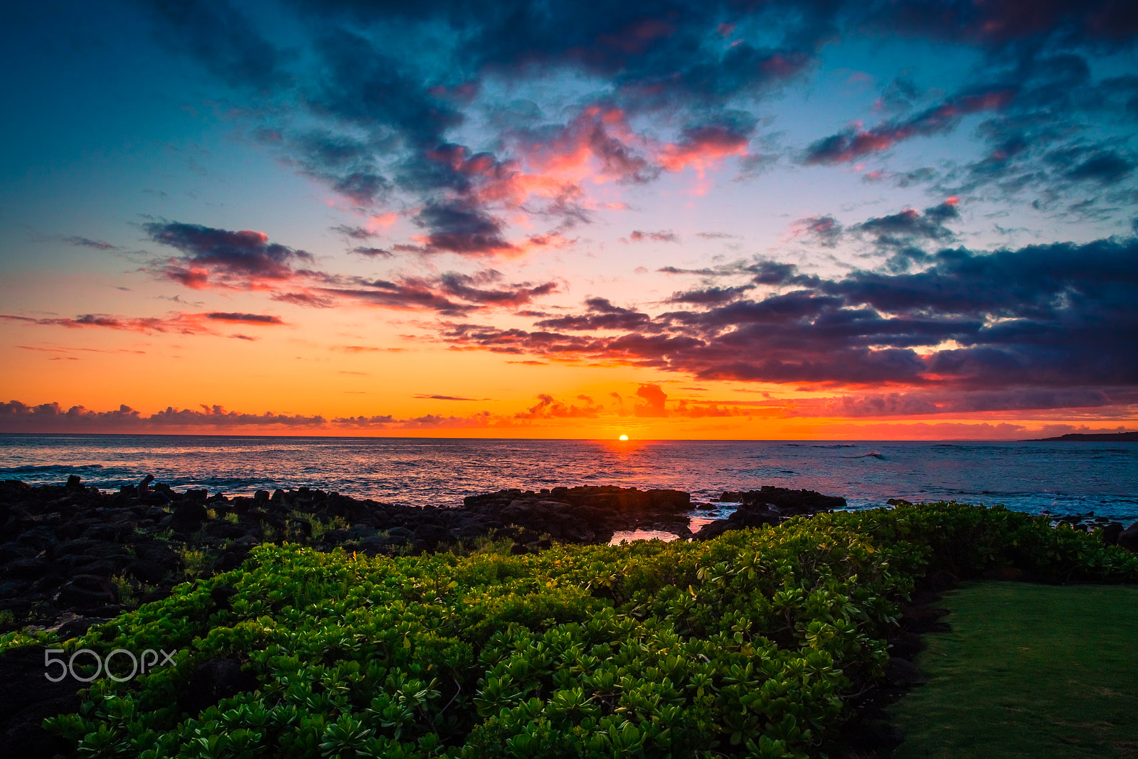 Sony a7R II + Canon EF 24-70mm F2.8L II USM sample photo. Hawaii poipu sunset photography