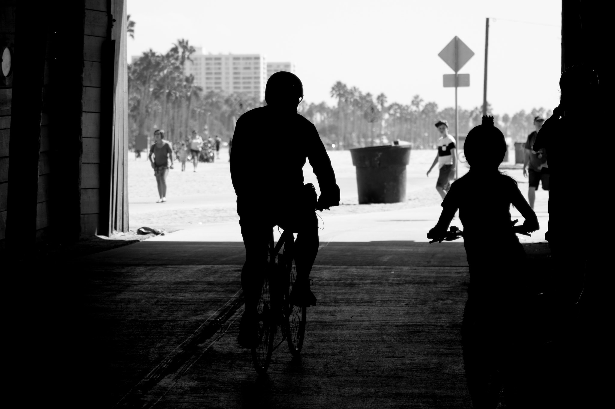 Nikon D5500 sample photo. Father-daughter bike ride photography