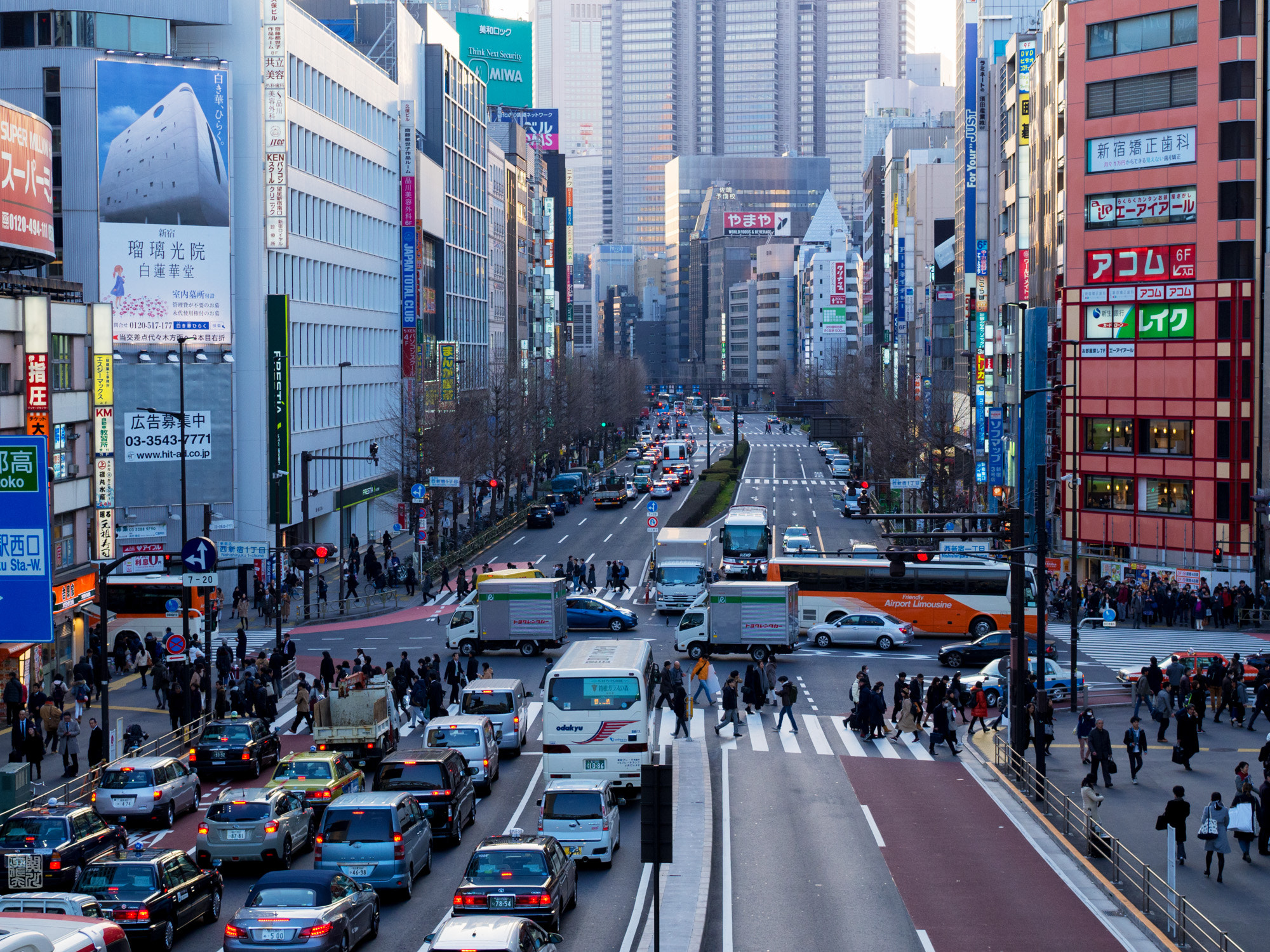 Sigma 30mm F2.8 DN Art sample photo. Kōshū kaidō photography