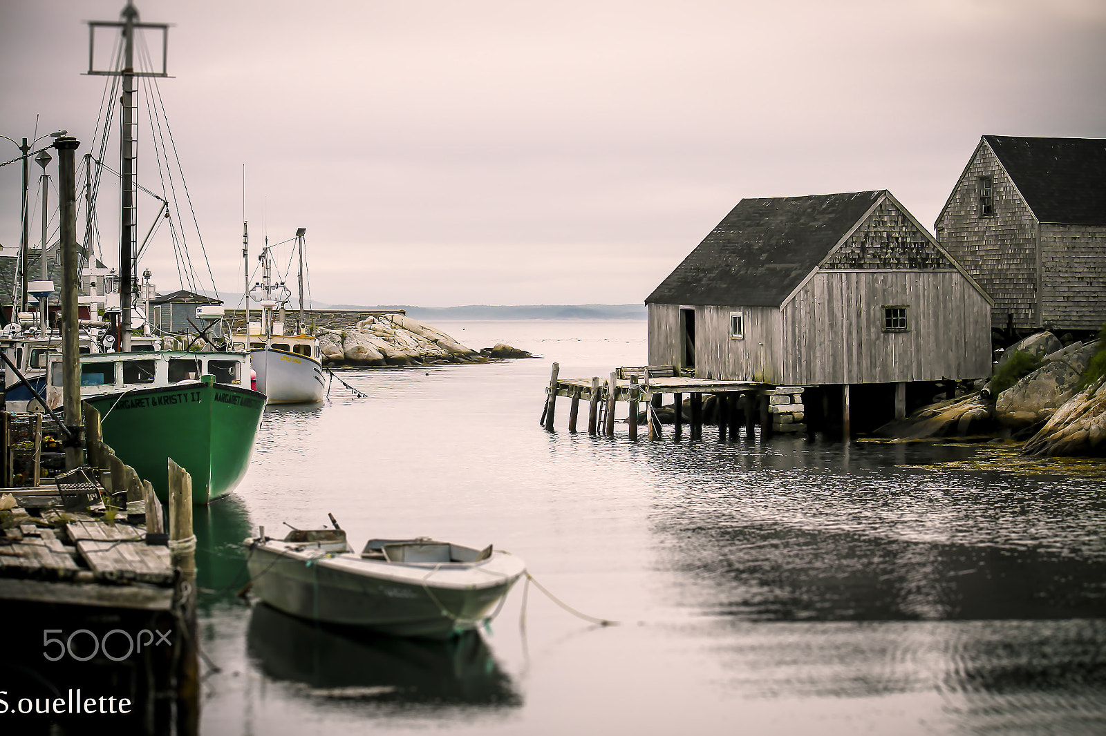 Canon EF-S 55-250mm F4-5.6 IS sample photo. Peggys cove boat edit photography