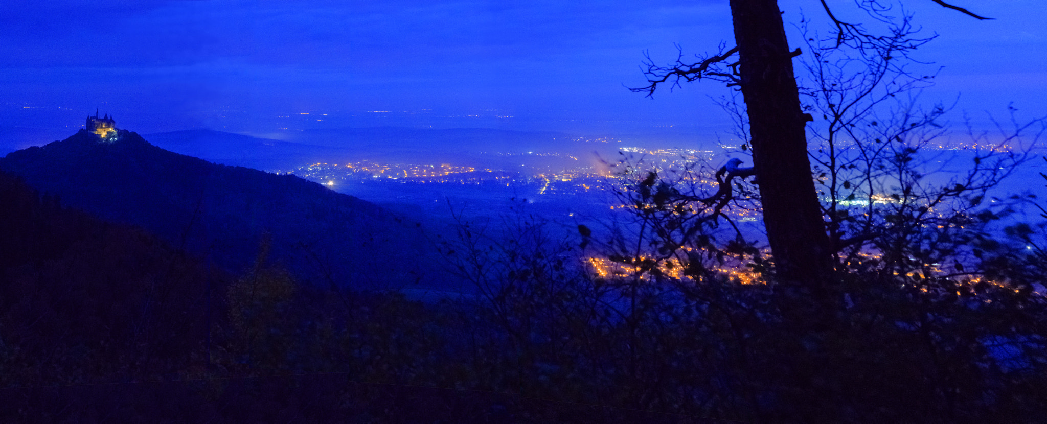 Canon EOS 6D + Canon EF 70-300mm F4.5-5.6 DO IS USM sample photo. Hohenzollern by night pano photography