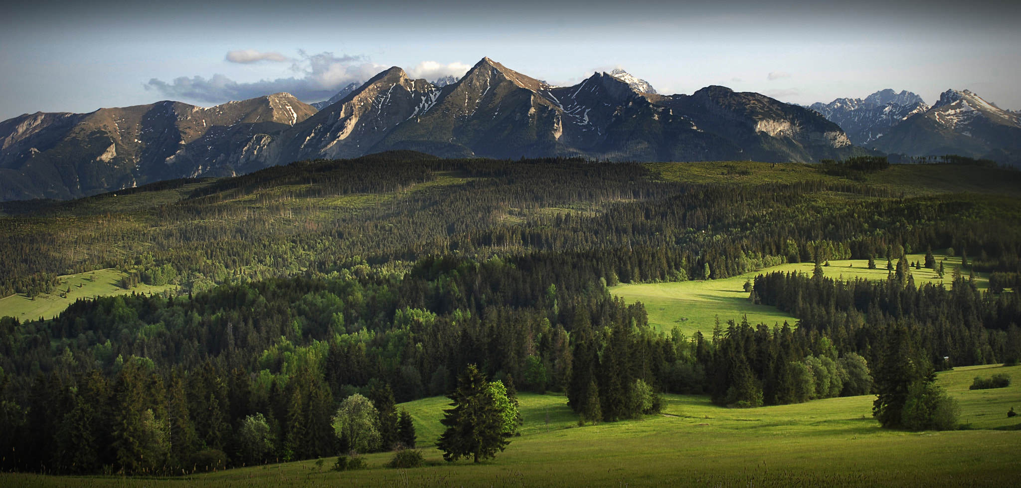 AF Zoom-Nikkor 35-70mm f/2.8D N sample photo. Tatra mountain photography