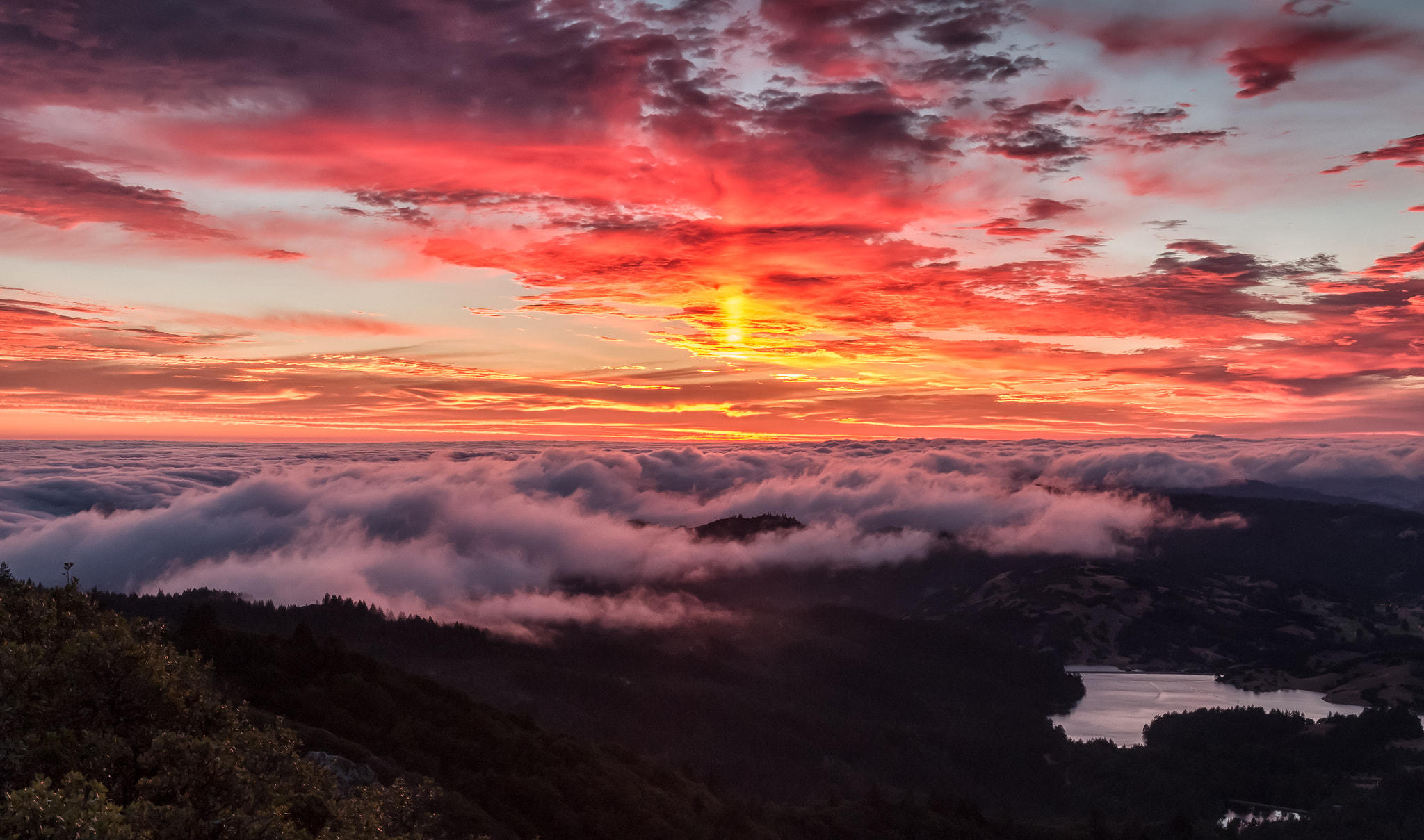 Sigma 18-35mm f/1.8 DC HSM sample photo. Fire over mt. tam photography