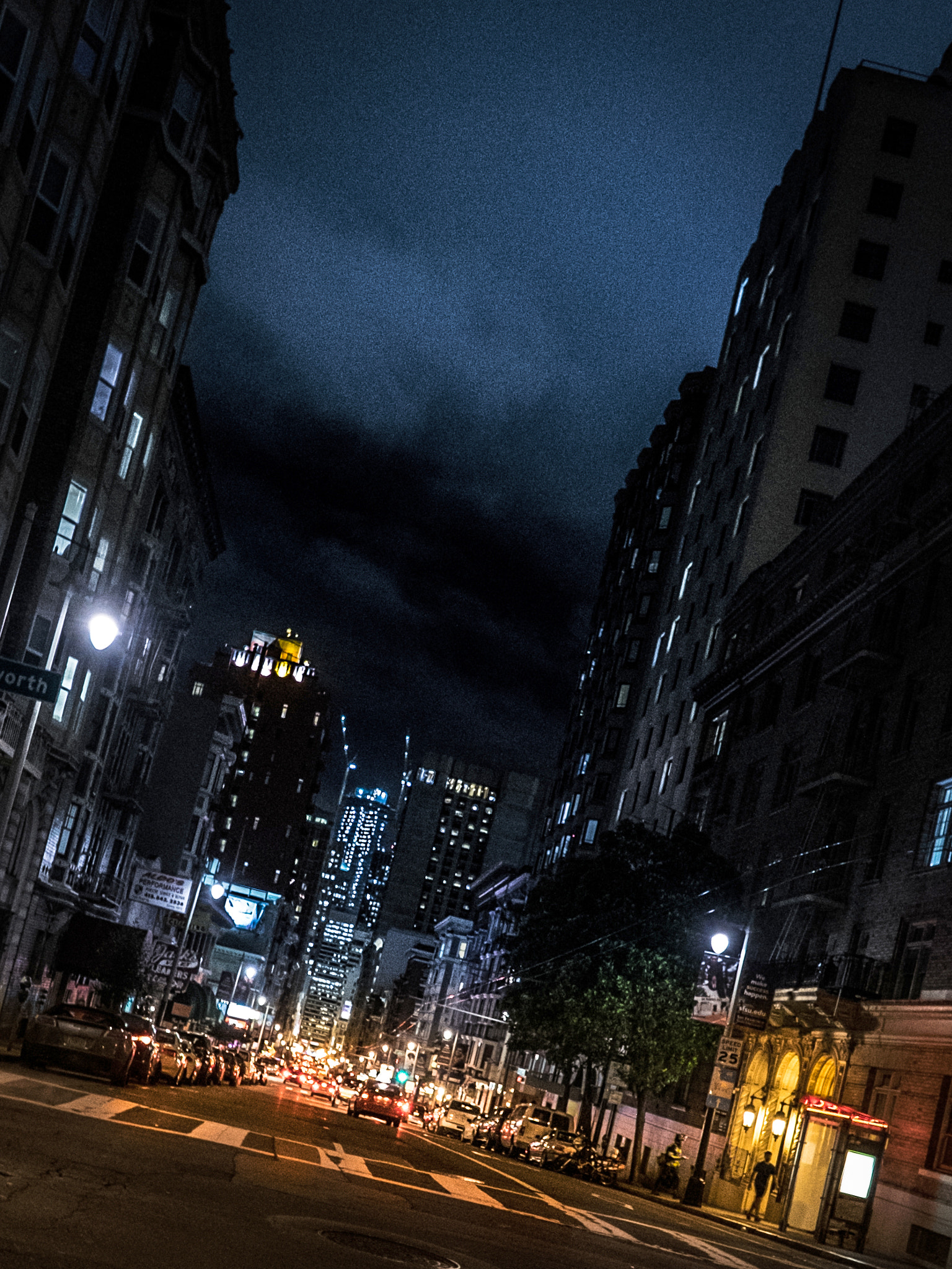ZEISS Touit 12mm F2.8 sample photo. San francisco downtown photography