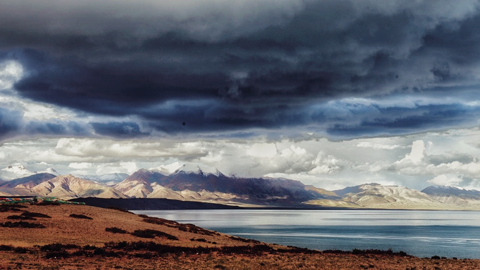 Sony Vario-Tessar T* FE 16-35mm F4 ZA OSS sample photo. Tibet photography