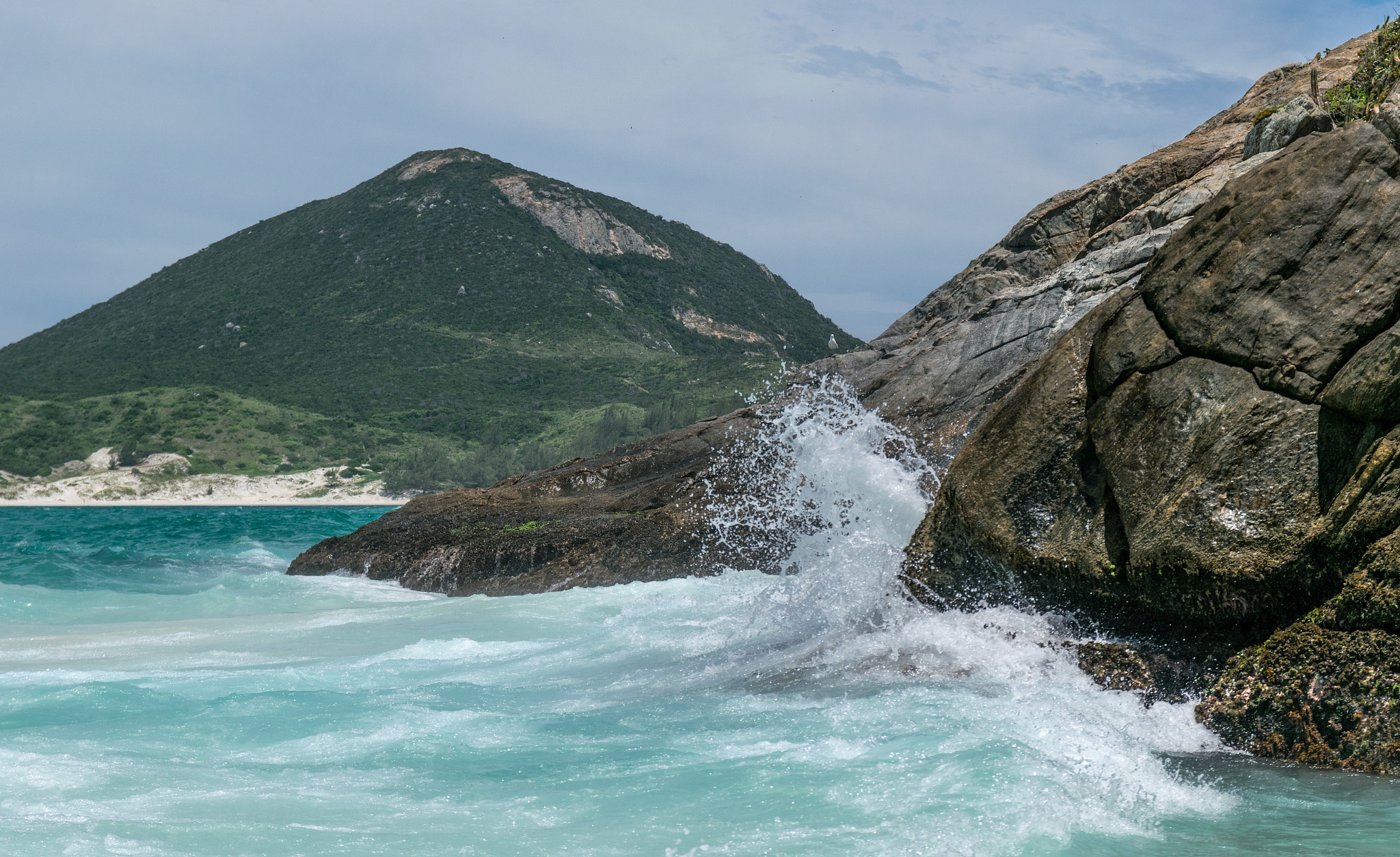 Sigma 17-70mm F2.8-4 DC Macro OS HSM | C sample photo. Pontal do atalaia quebra mar photography