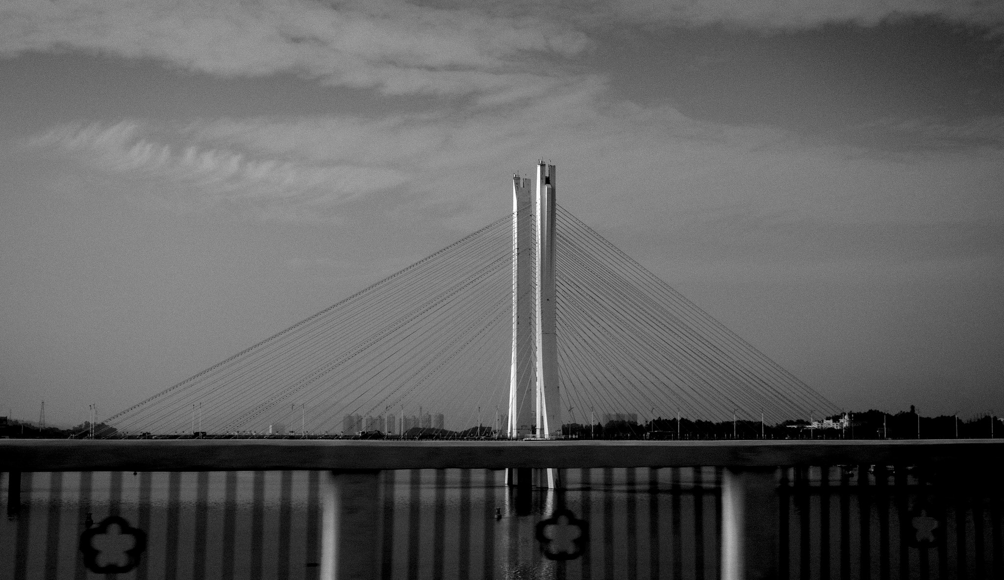 Canon EOS 760D (EOS Rebel T6s / EOS 8000D) sample photo. Bridge photography